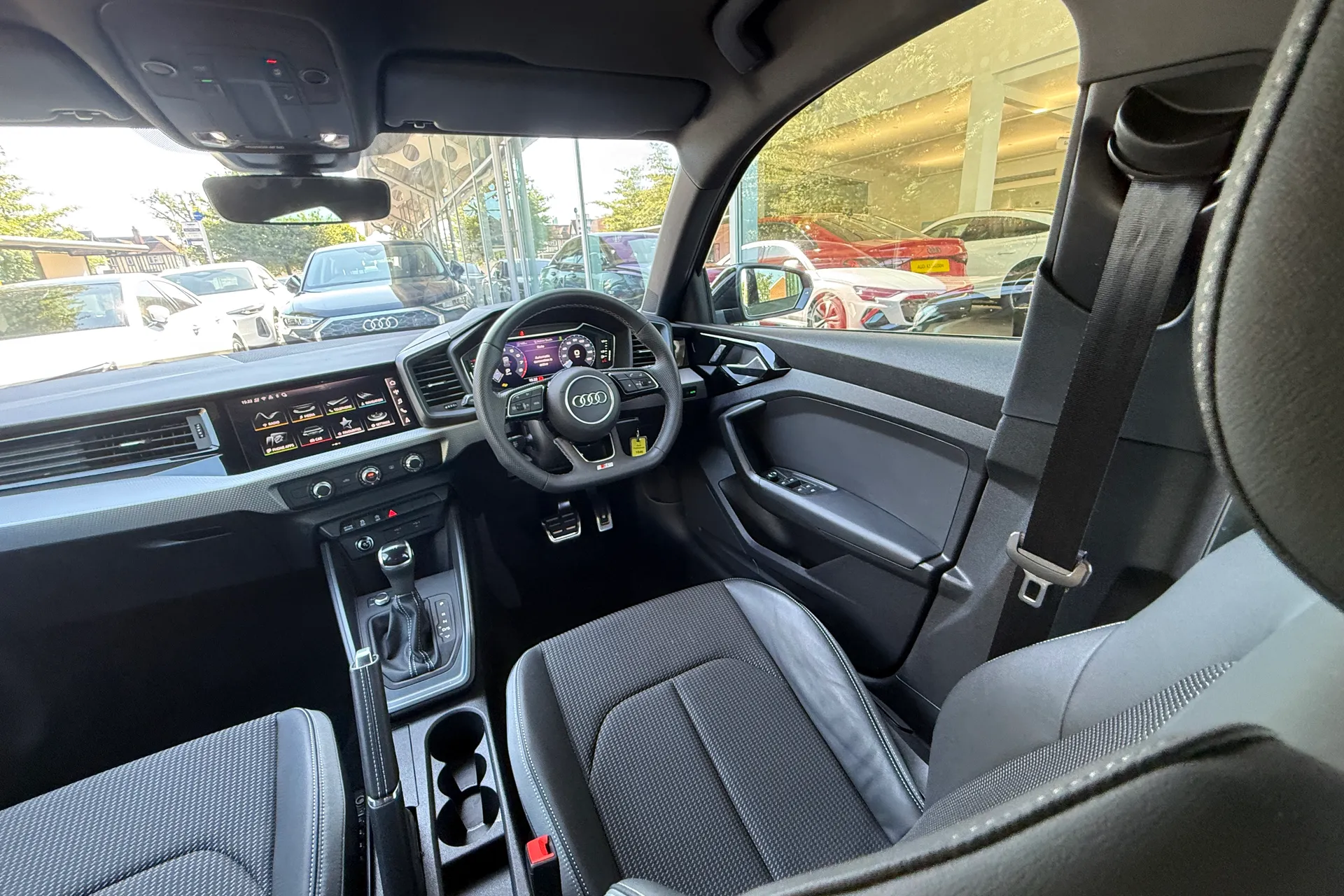 Audi A1 thumbnail image number 37