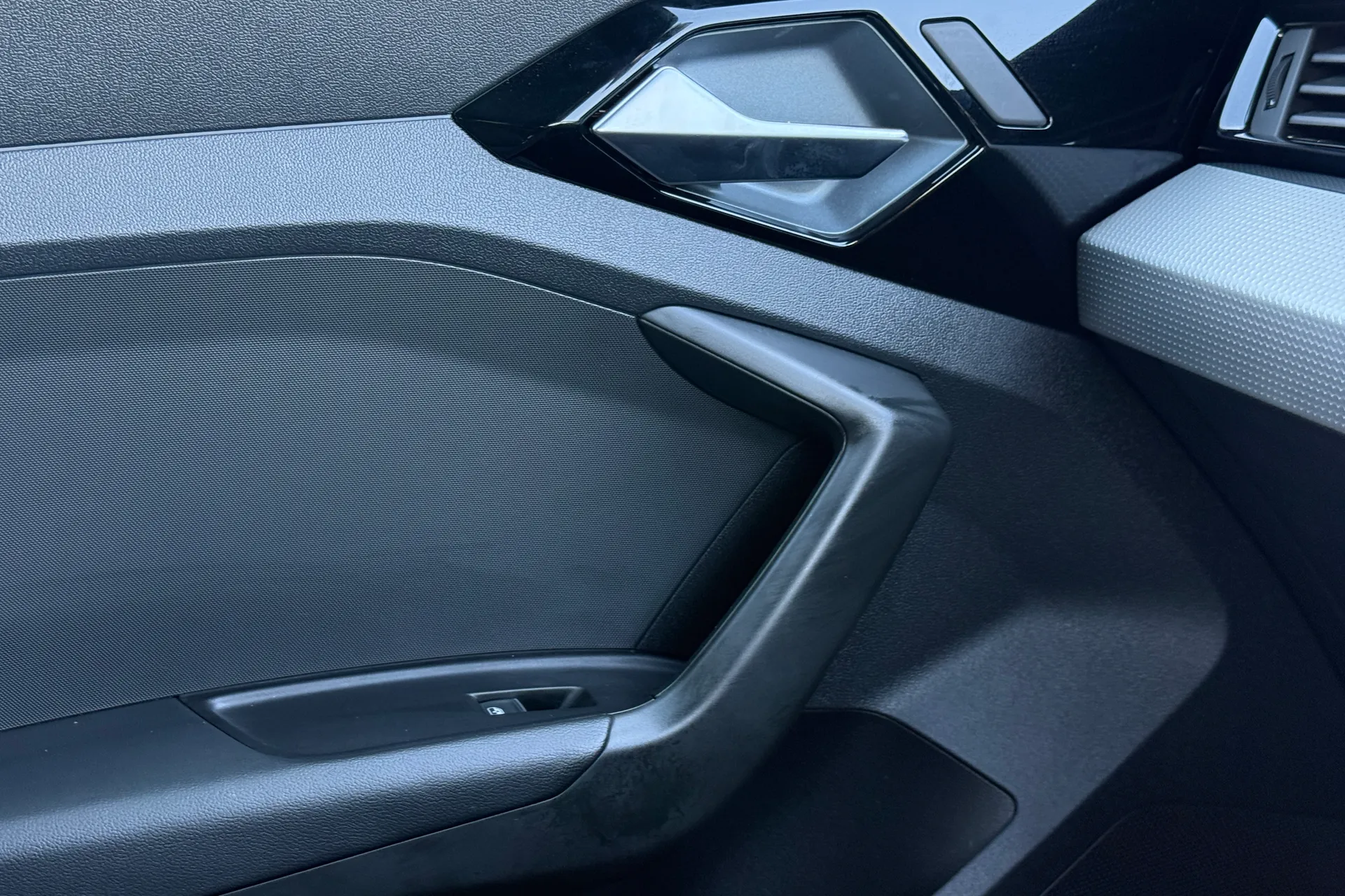 Audi A1 thumbnail image number 22
