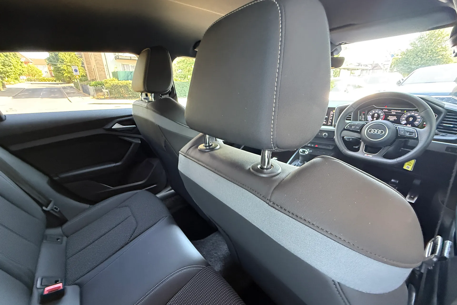 Audi A1 thumbnail image number 33