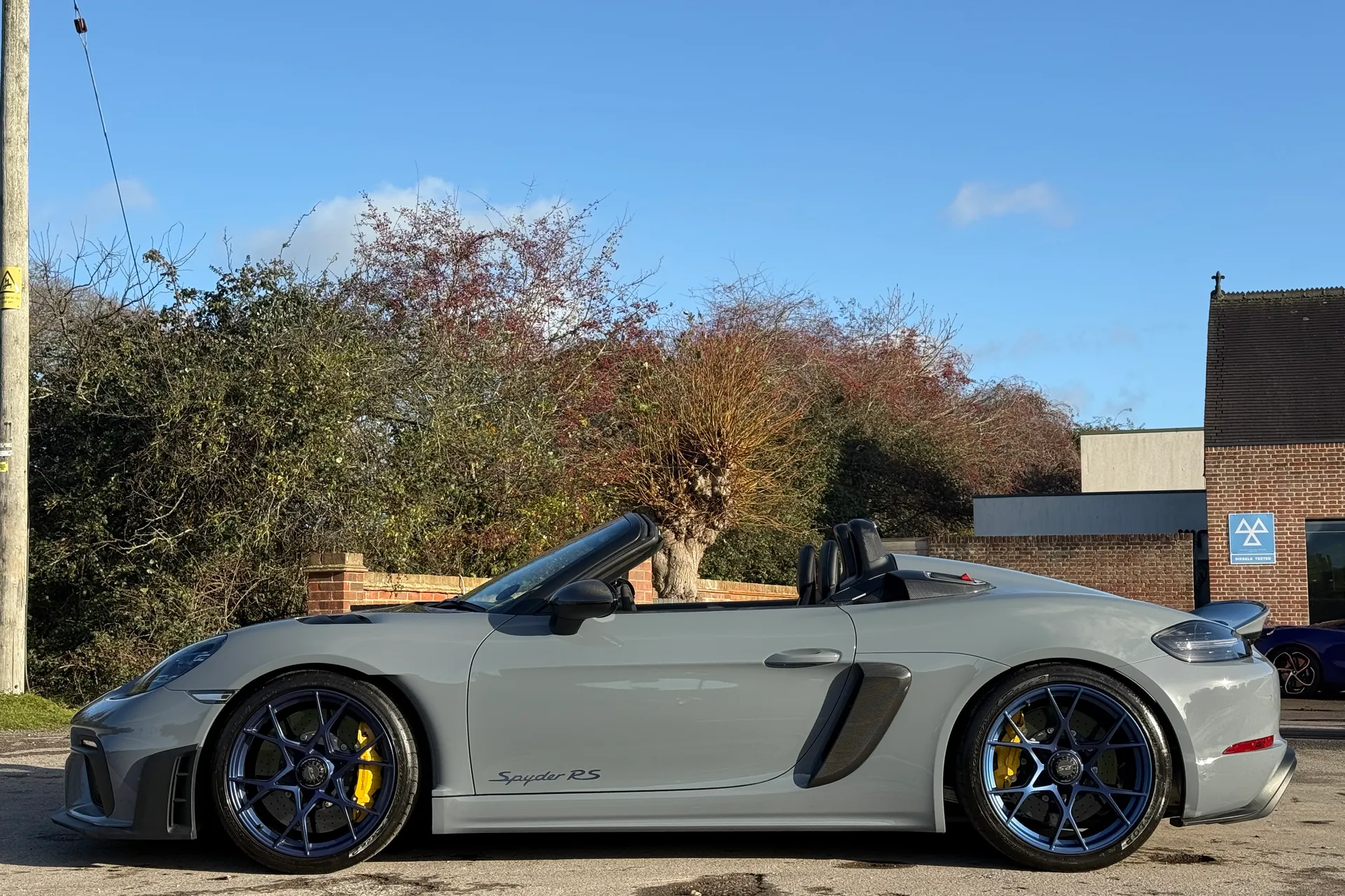 Porsche 718 thumbnail image number 28