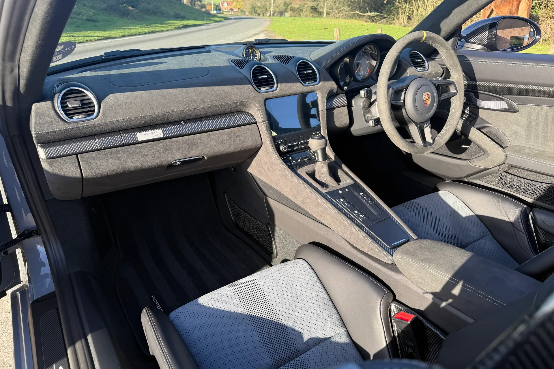 Porsche 718 thumbnail image number 17