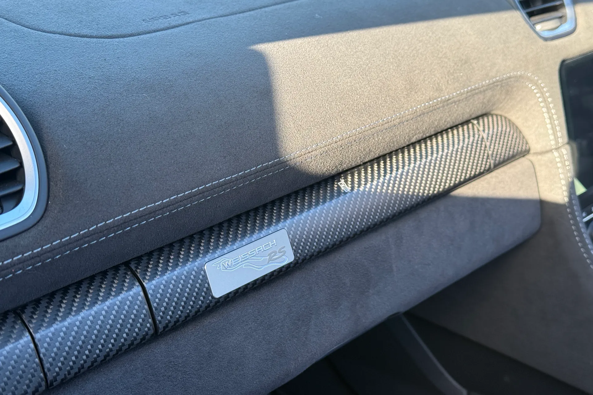 Porsche 718 thumbnail image number 10