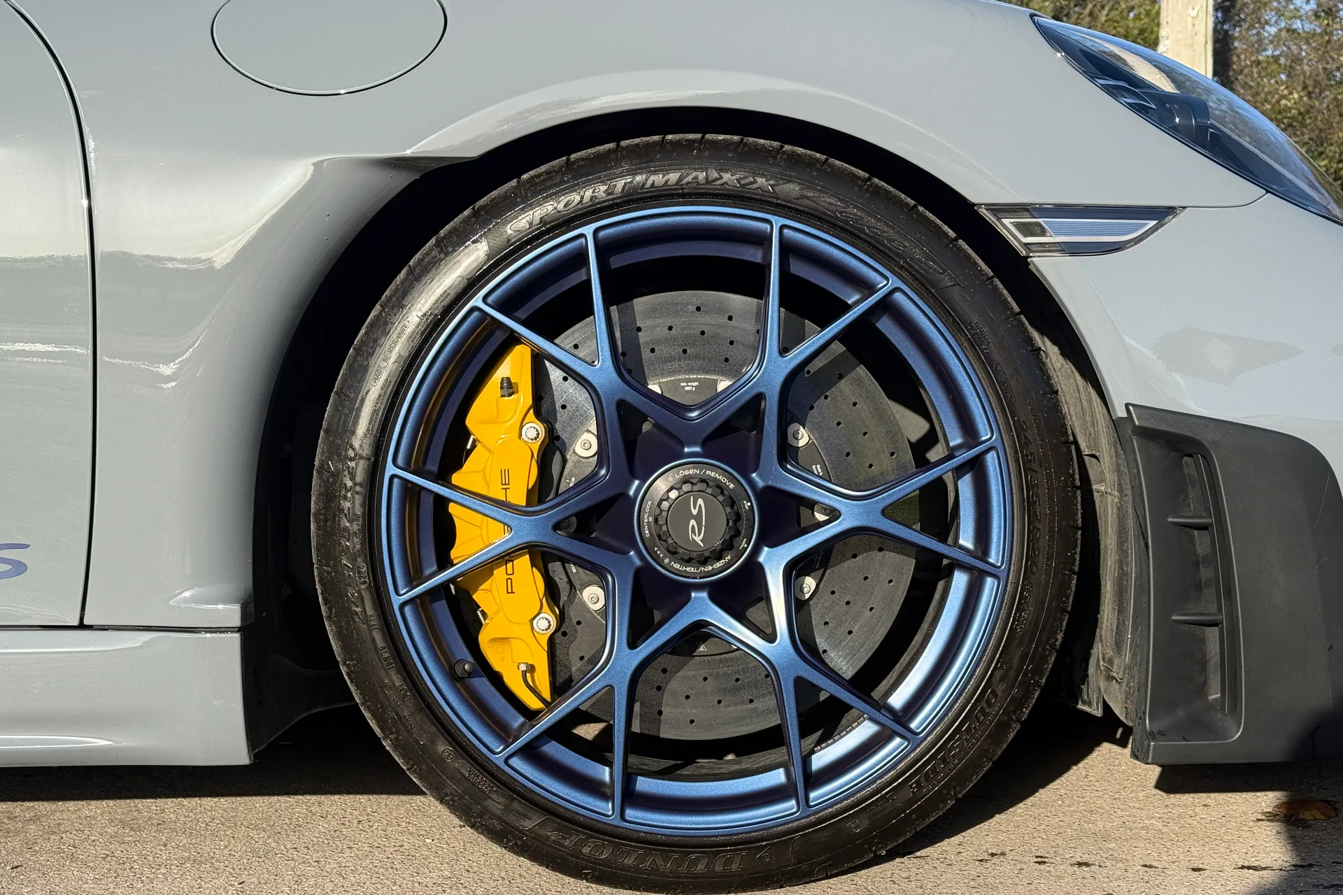 Porsche 718 thumbnail image number 41