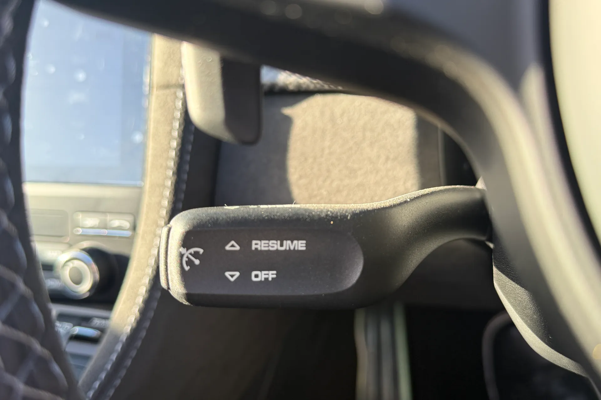 Porsche 718 thumbnail image number 25