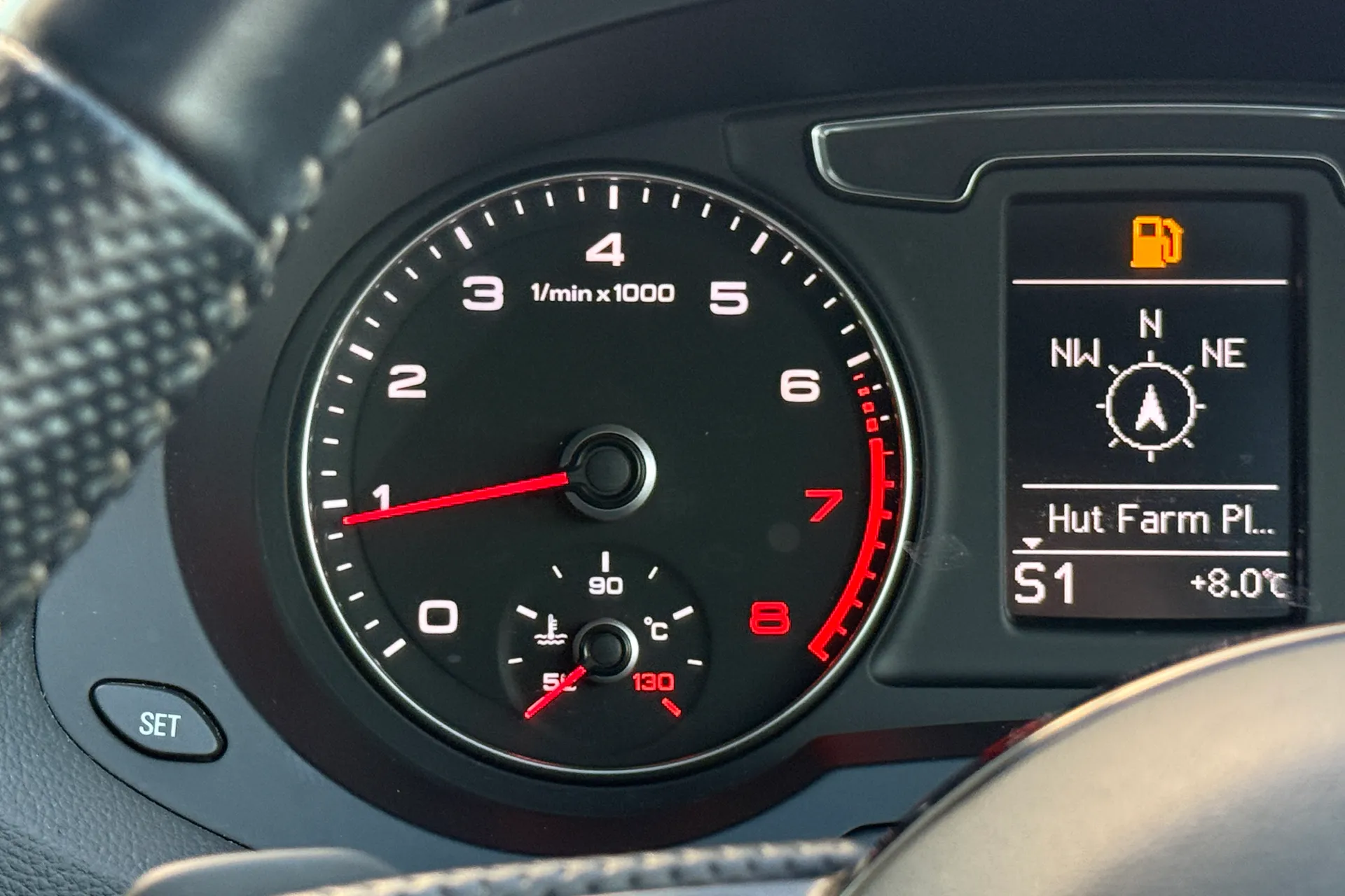 Audi Q3 thumbnail image number 23