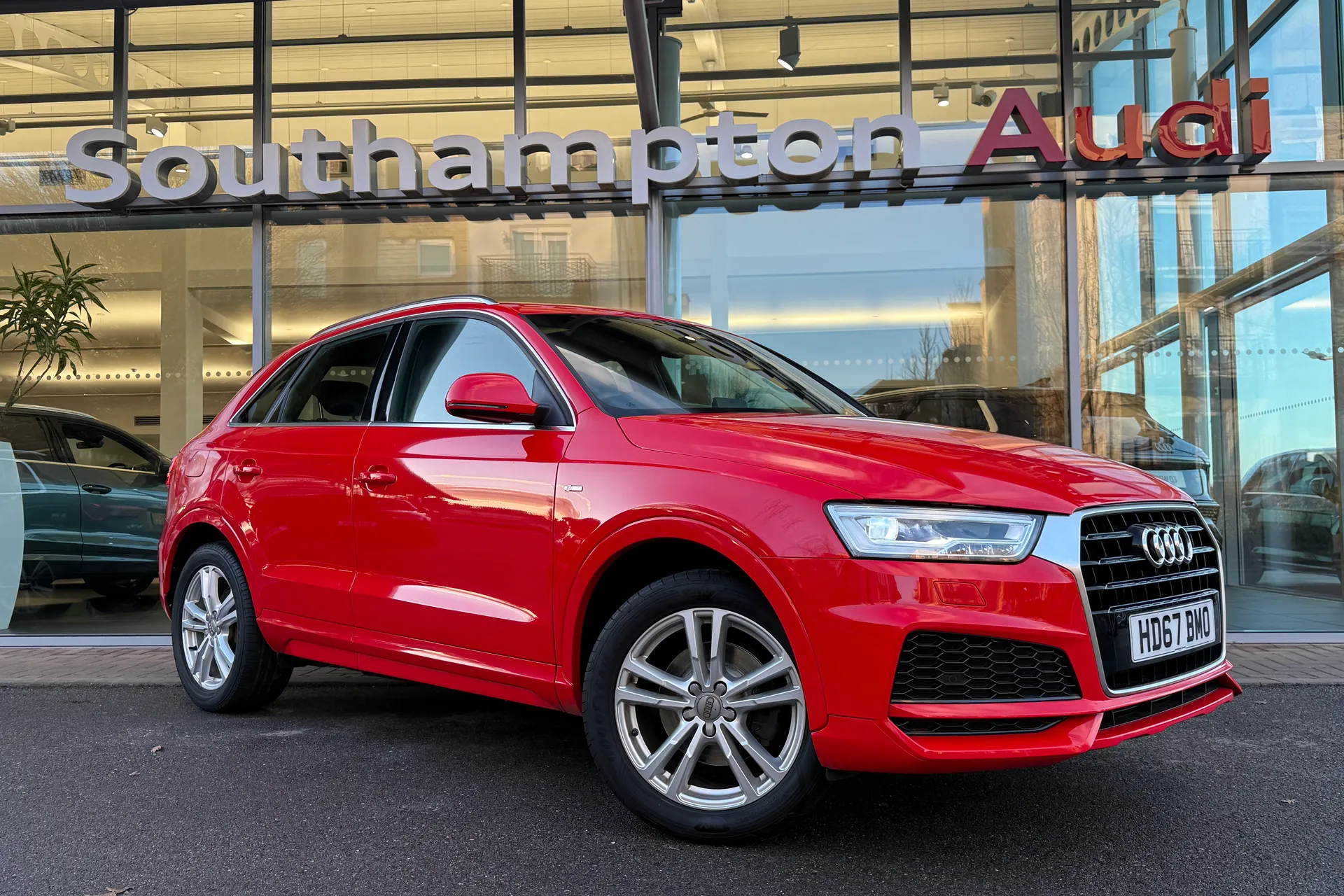 Audi Q3 focused image