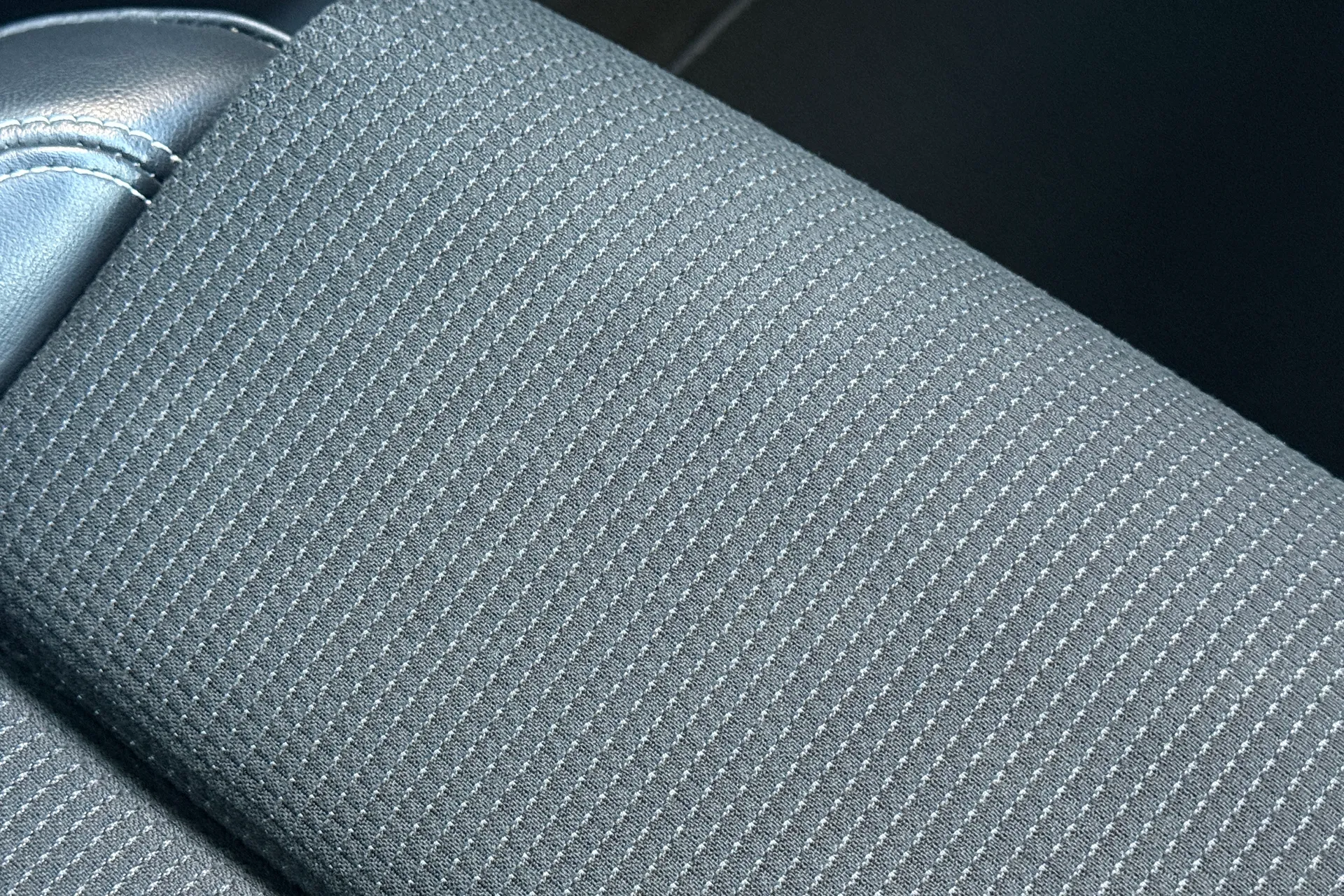 Audi Q3 thumbnail image number 27