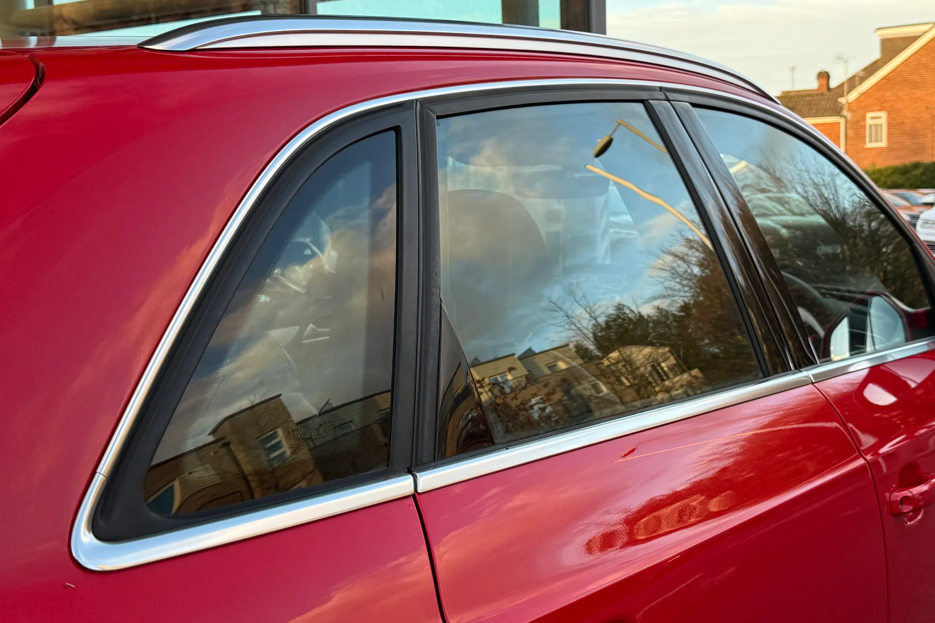 Audi Q3 thumbnail image number 41