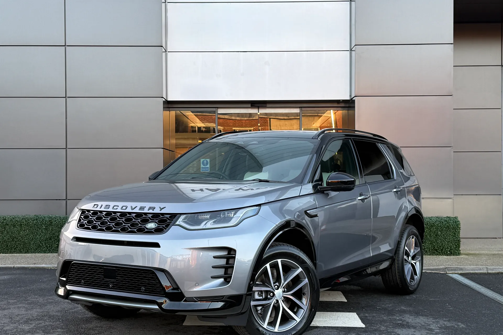 LAND ROVER DISCOVERY SPORT thumbnail image number 7