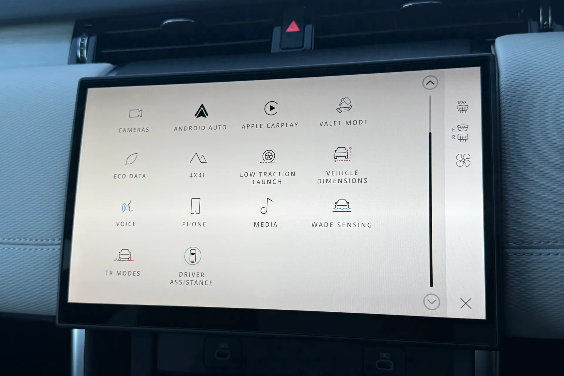 LAND ROVER DISCOVERY SPORT thumbnail image number 52
