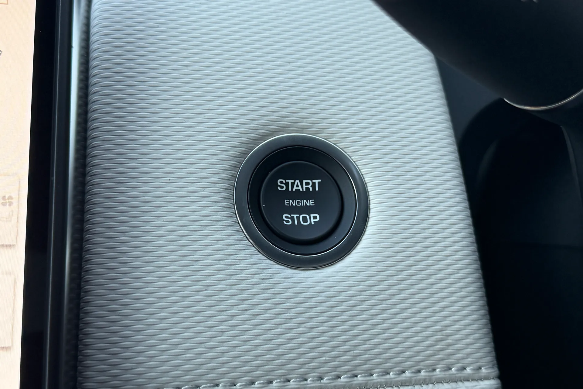 LAND ROVER DISCOVERY SPORT thumbnail image number 59