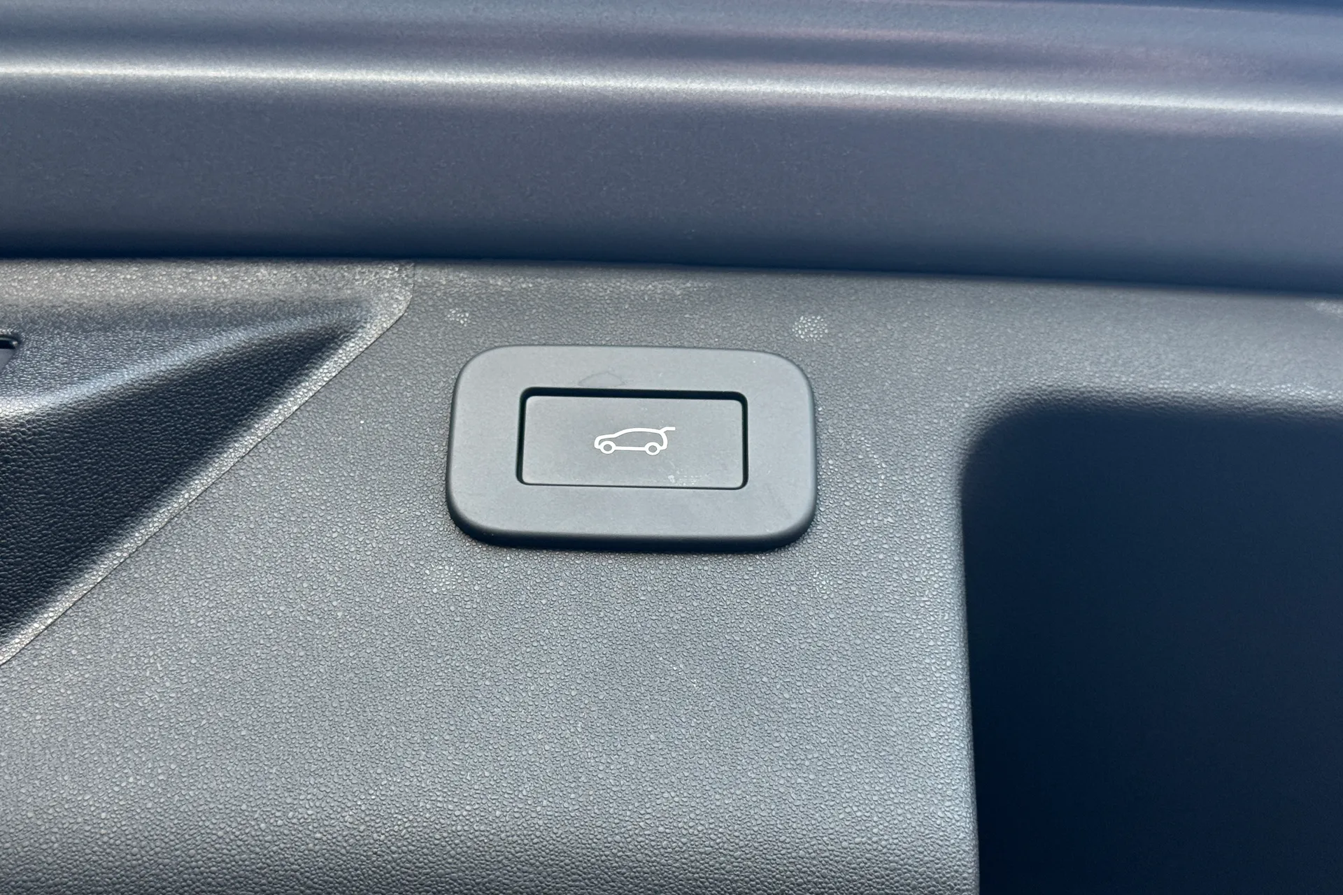 LAND ROVER DISCOVERY SPORT thumbnail image number 40