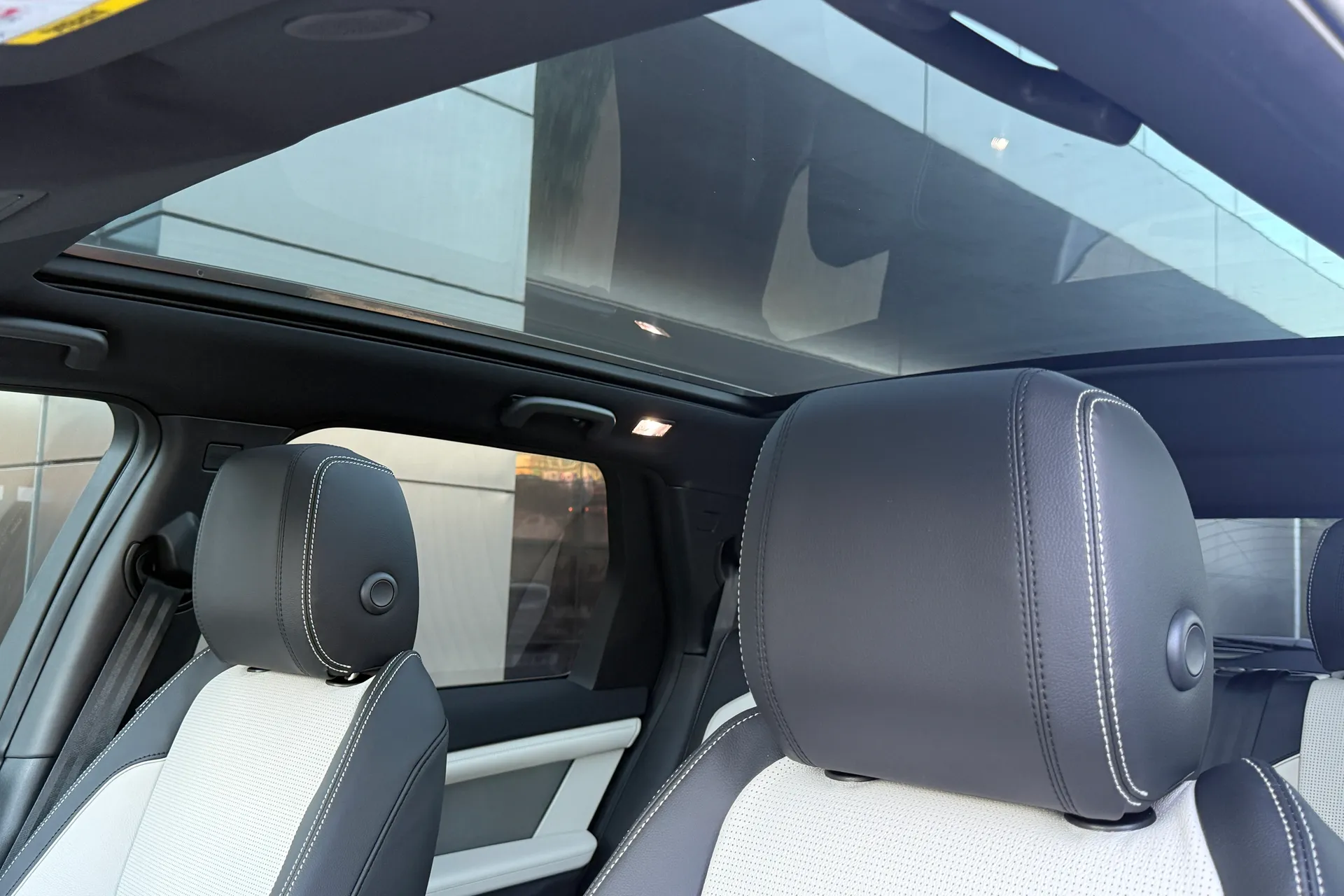 LAND ROVER DISCOVERY SPORT thumbnail image number 45