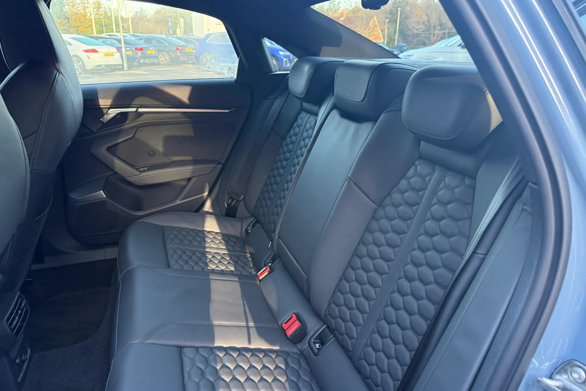 Audi RS3 thumbnail image number 50