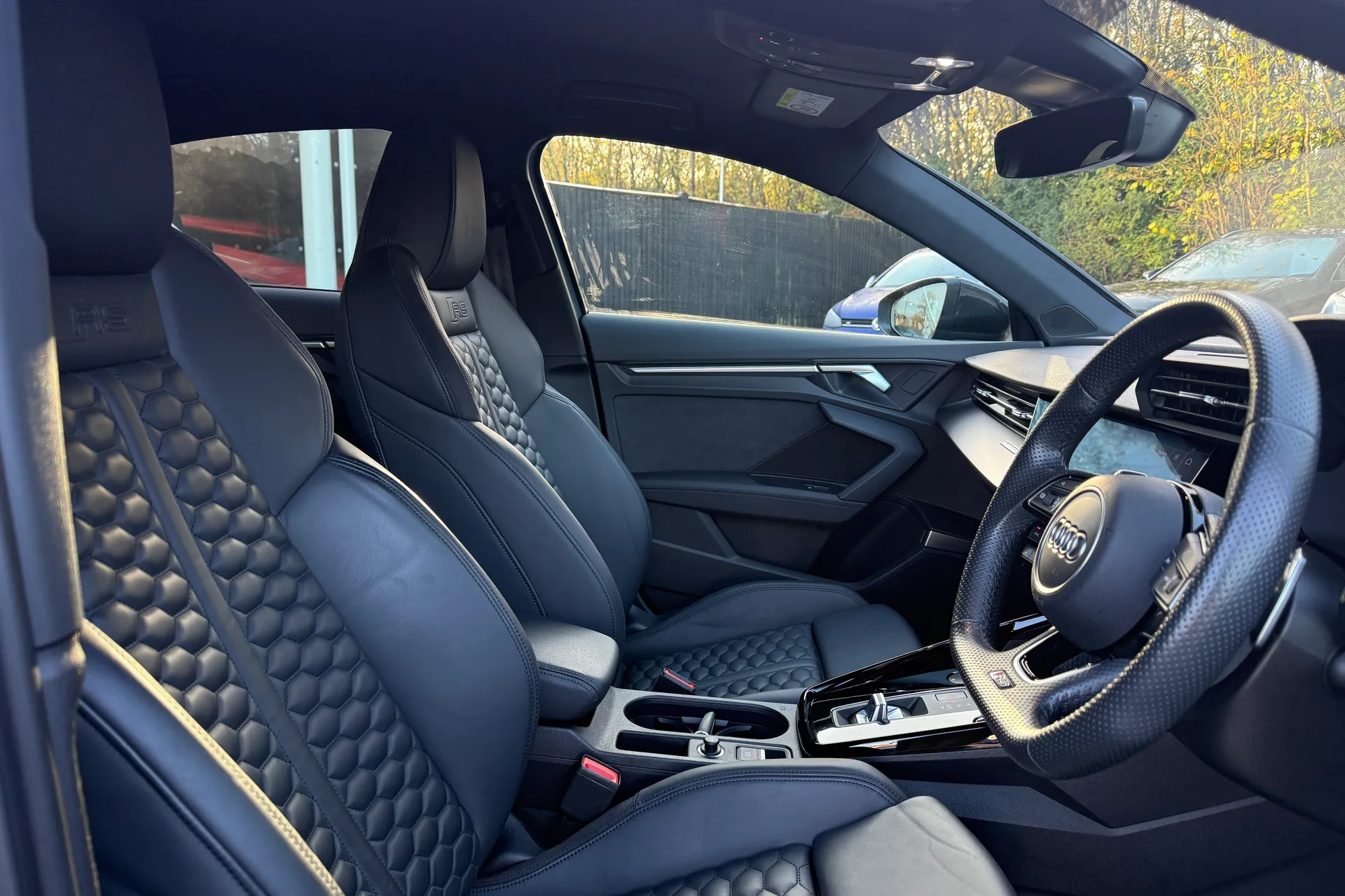 Audi RS3 thumbnail image number 35