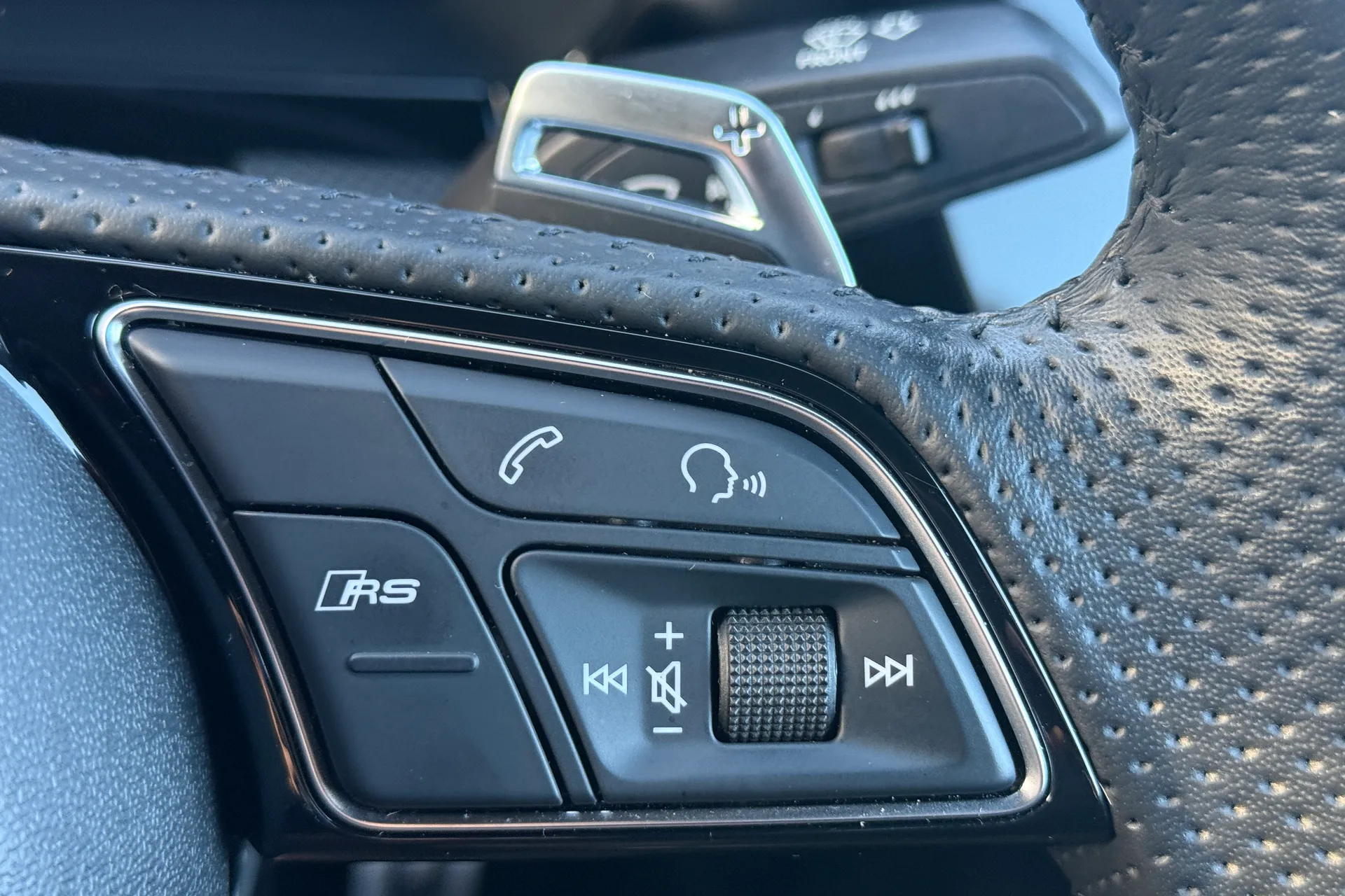 Audi RS3 thumbnail image number 18