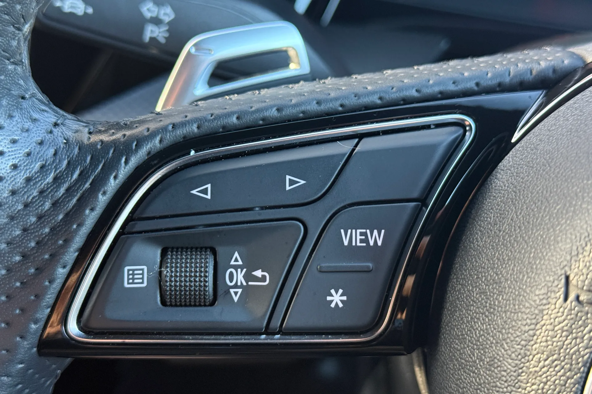 Audi RS3 thumbnail image number 17