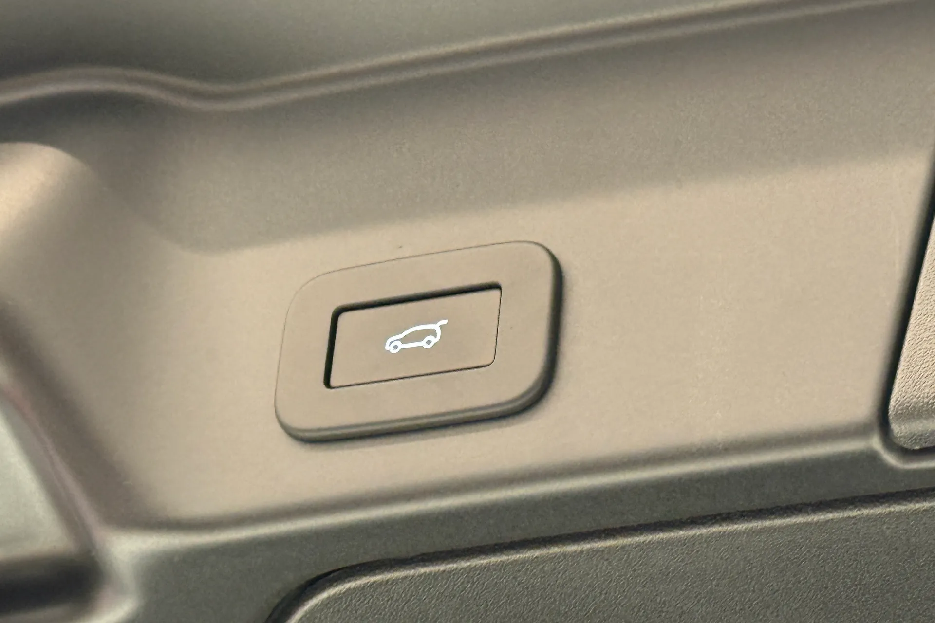 LAND ROVER RANGE ROVER EVOQUE thumbnail image number 19