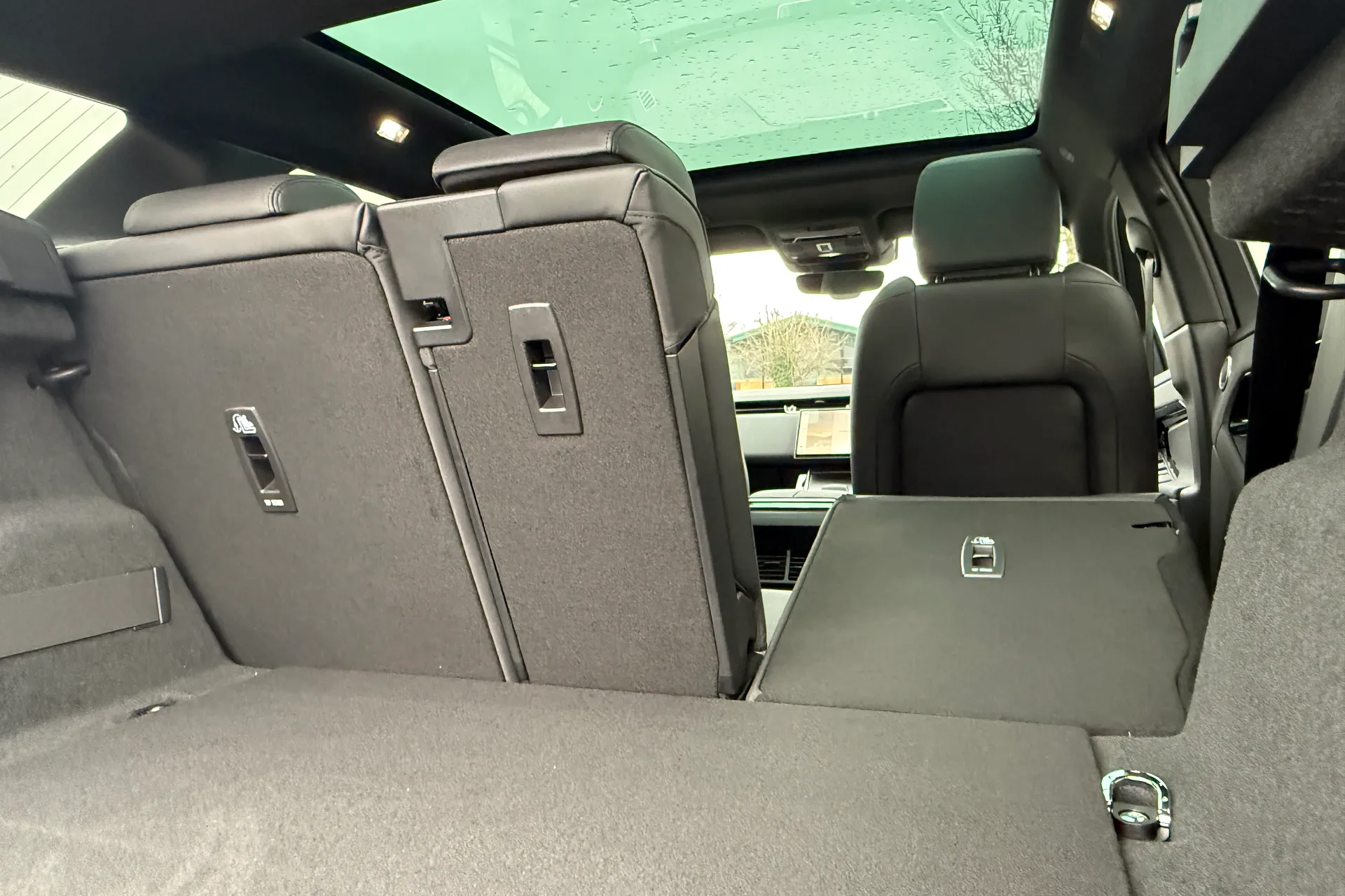 LAND ROVER RANGE ROVER EVOQUE thumbnail image number 27