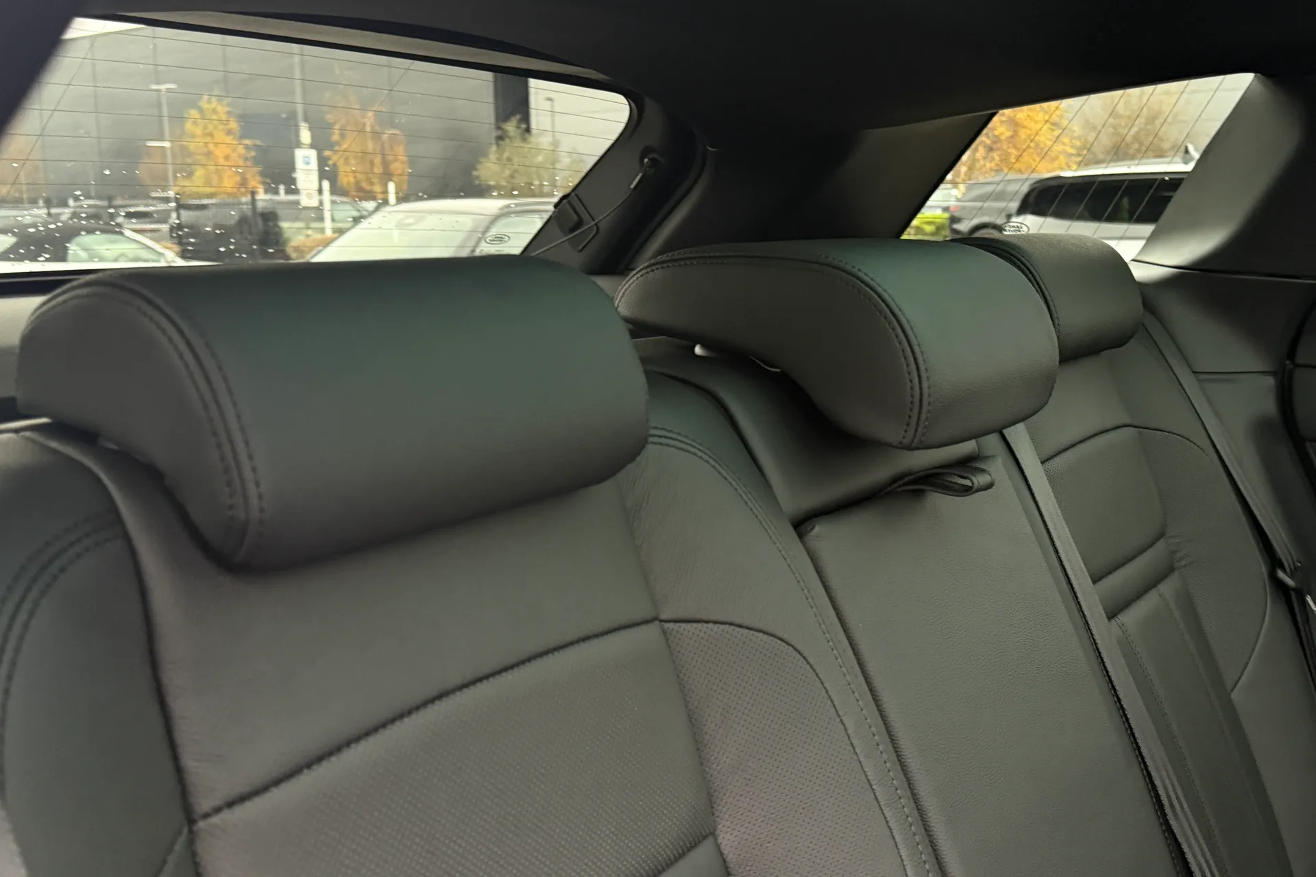 LAND ROVER RANGE ROVER EVOQUE thumbnail image number 28