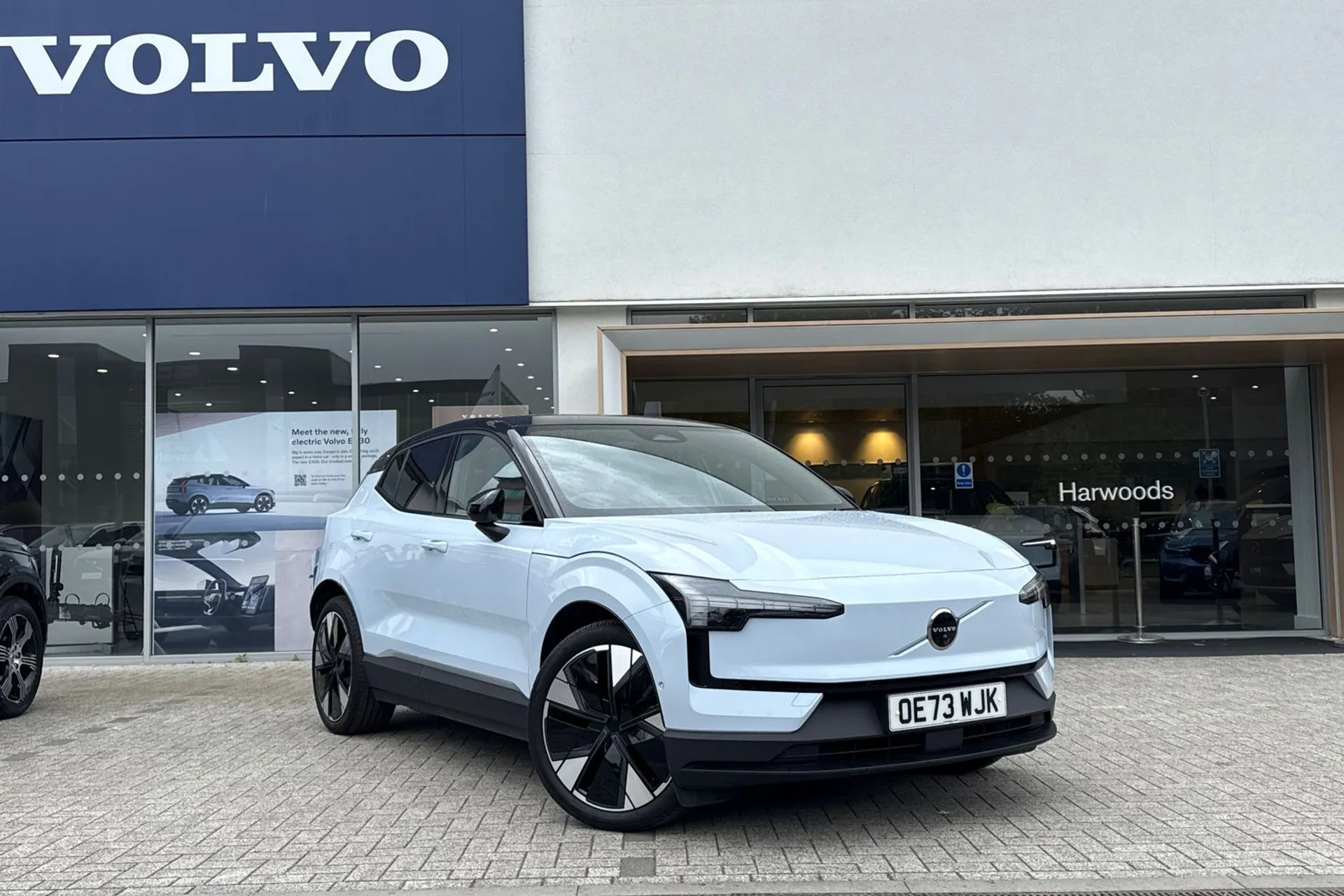Volvo EX30 focused image