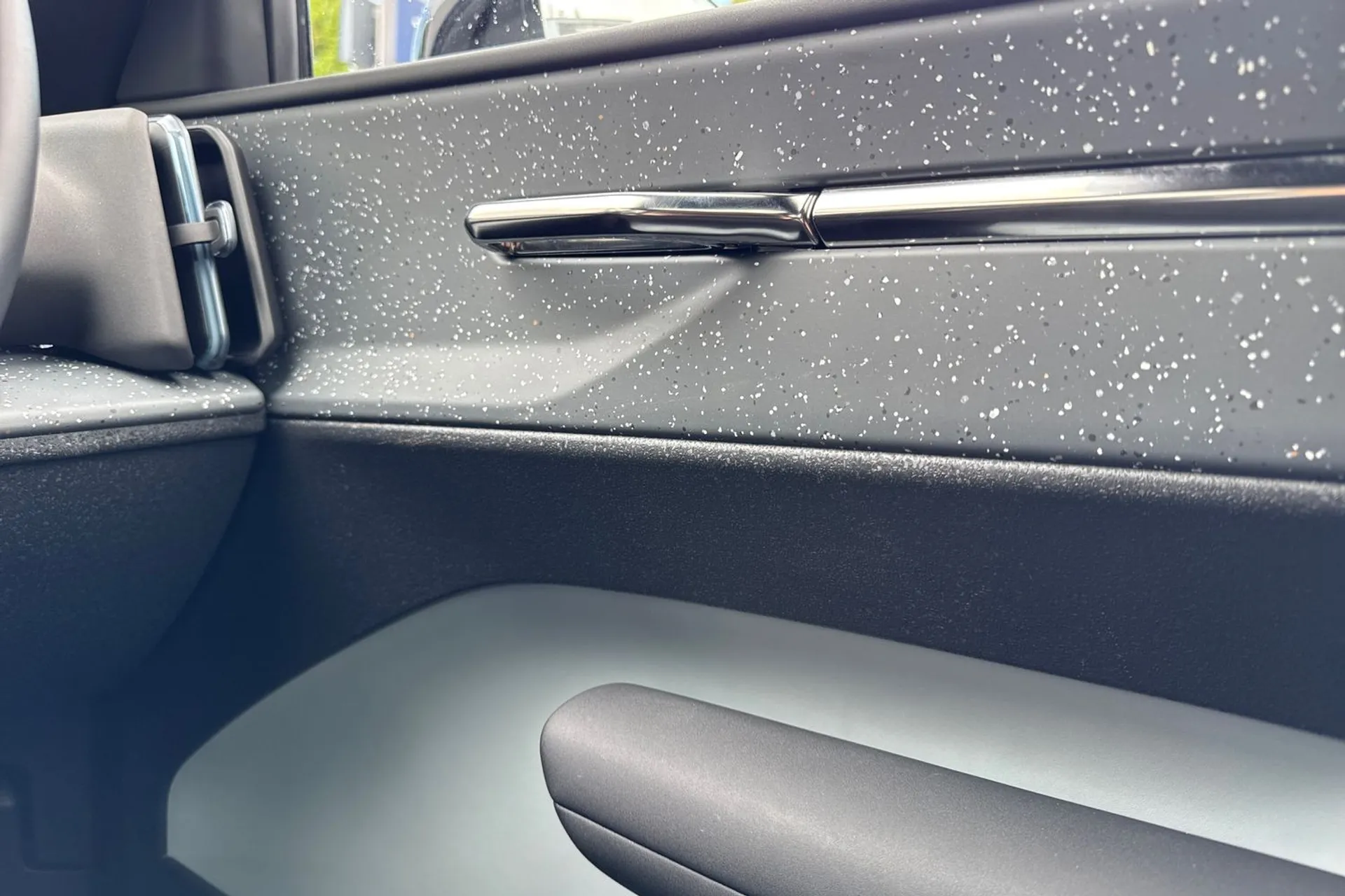 Volvo EX30 thumbnail image number 41