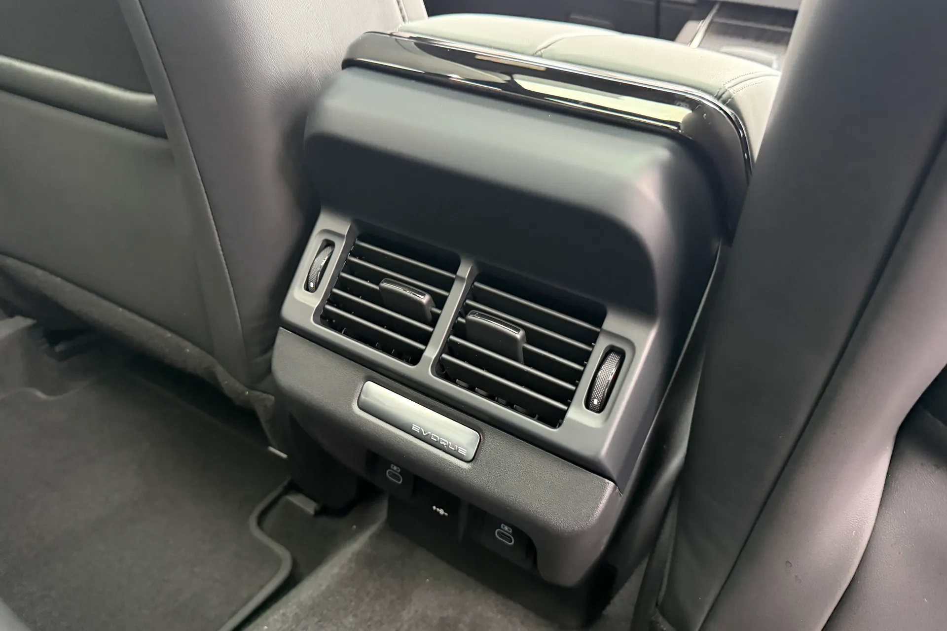 LAND ROVER RANGE ROVER EVOQUE thumbnail image number 49