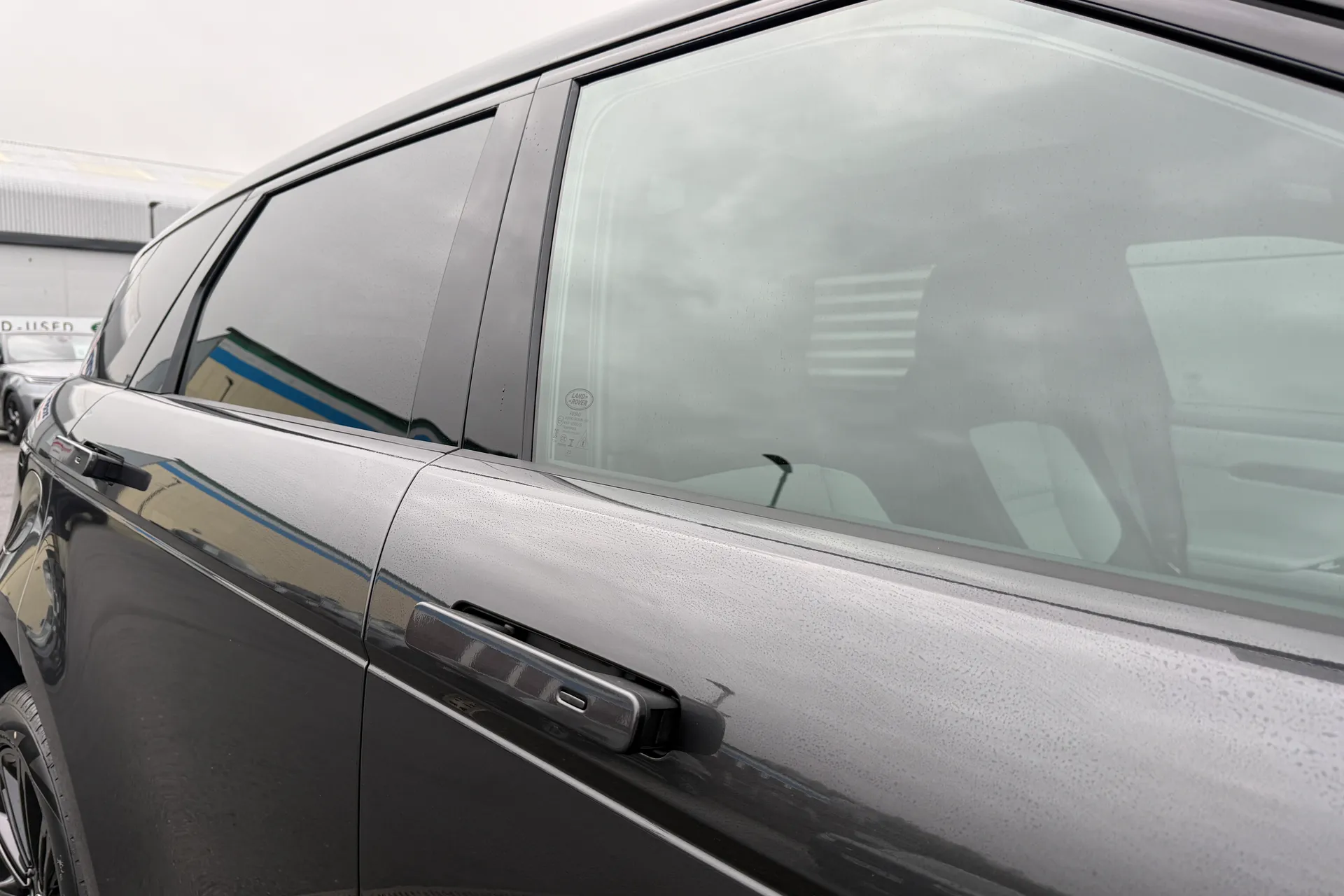 LAND ROVER RANGE ROVER EVOQUE thumbnail image number 25