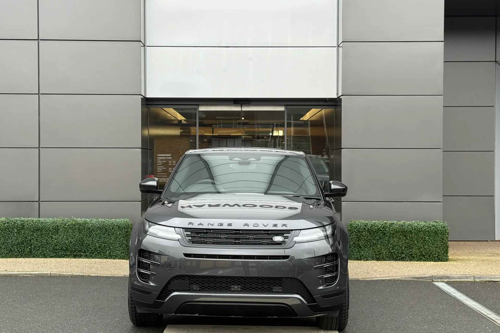 LAND ROVER RANGE ROVER EVOQUE thumbnail image number 6