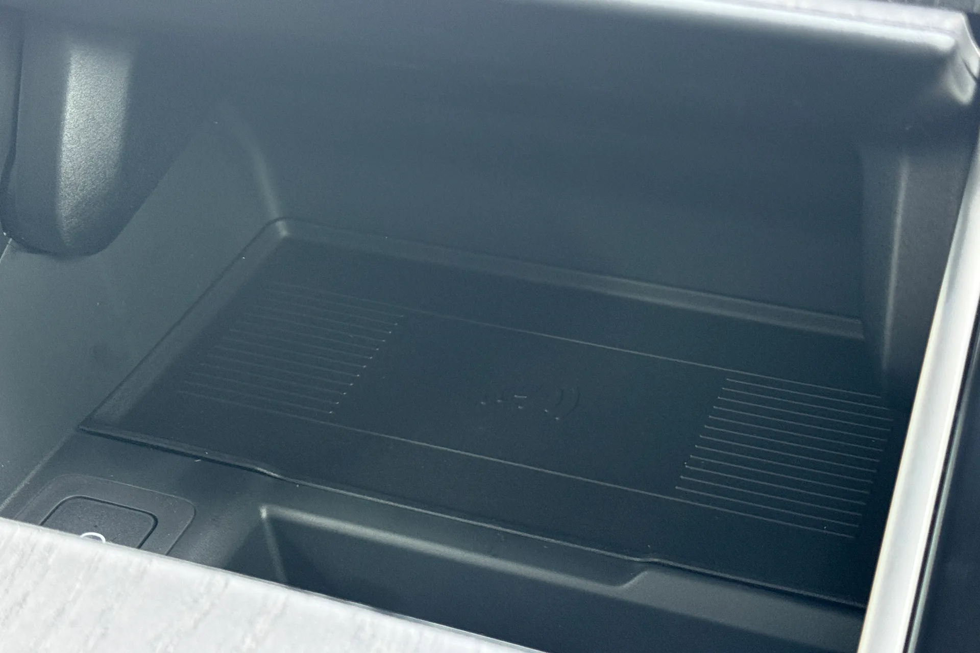 LAND ROVER RANGE ROVER EVOQUE thumbnail image number 37