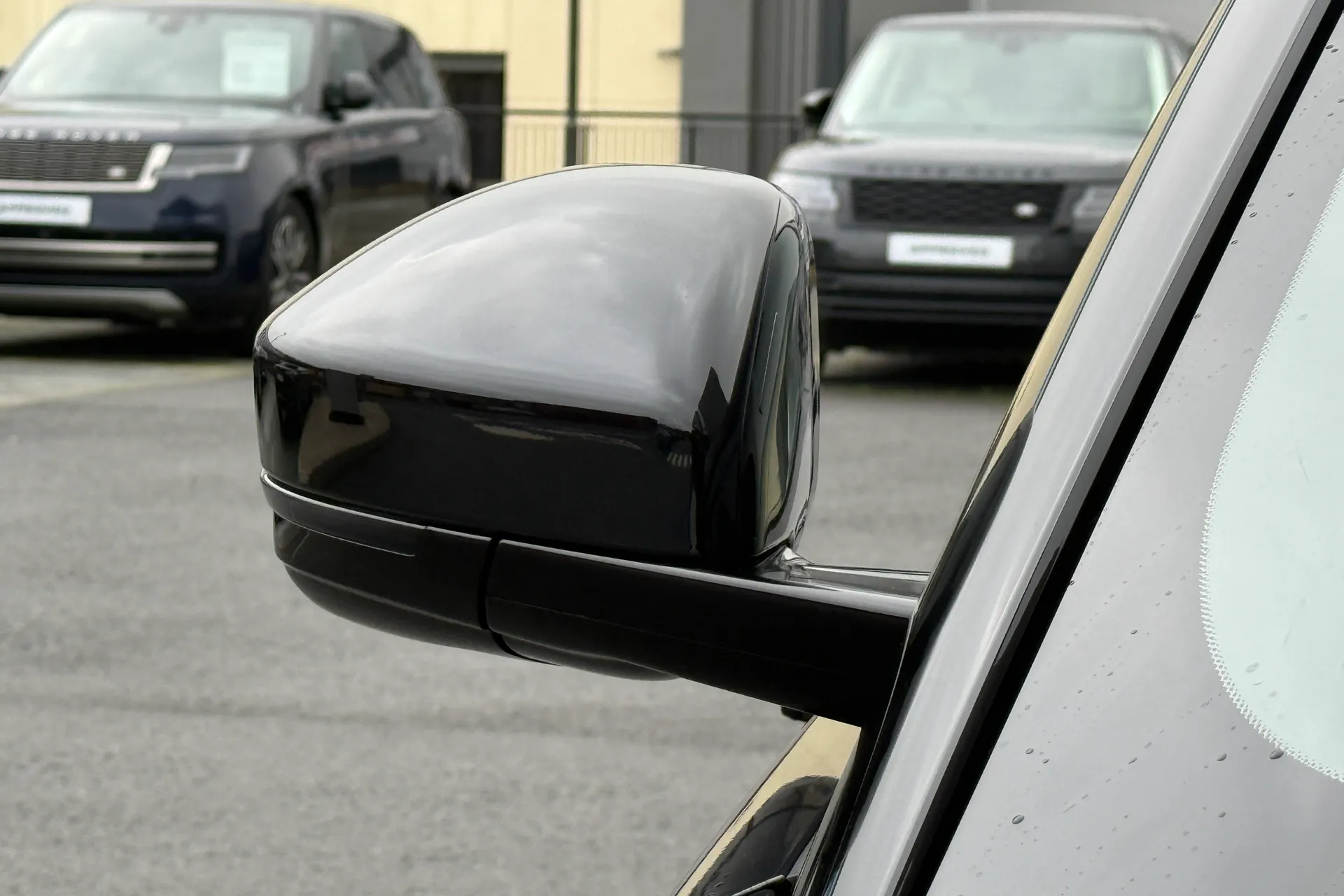 LAND ROVER RANGE ROVER EVOQUE thumbnail image number 28