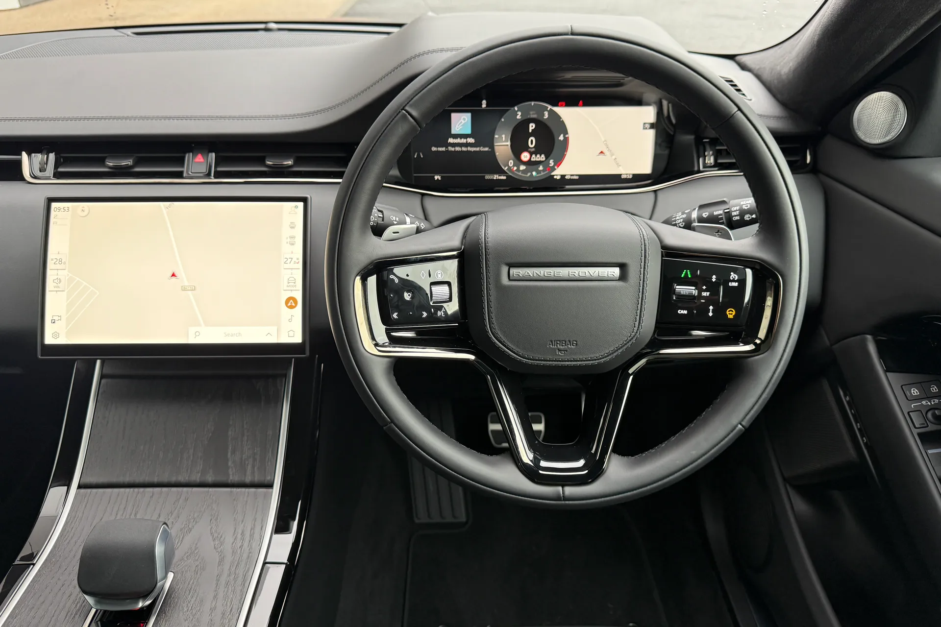 LAND ROVER RANGE ROVER EVOQUE thumbnail image number 31