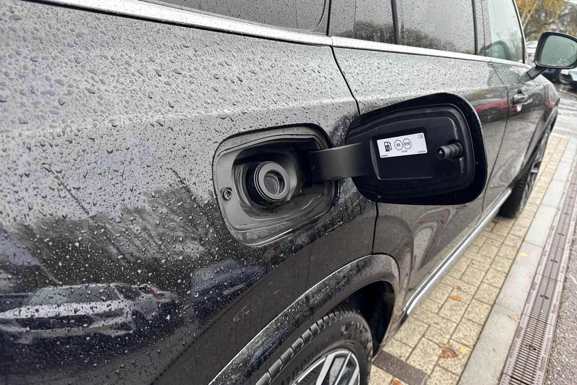 Volvo XC90 thumbnail image number 21