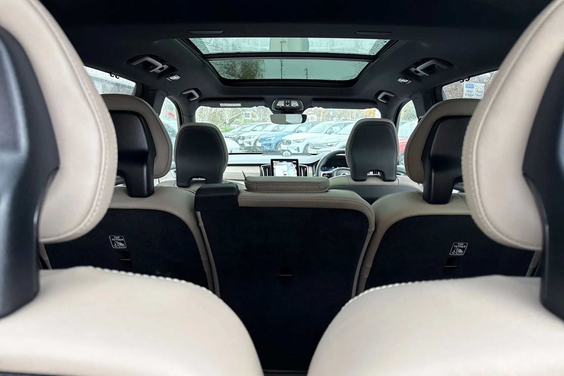 Volvo XC90 thumbnail image number 8