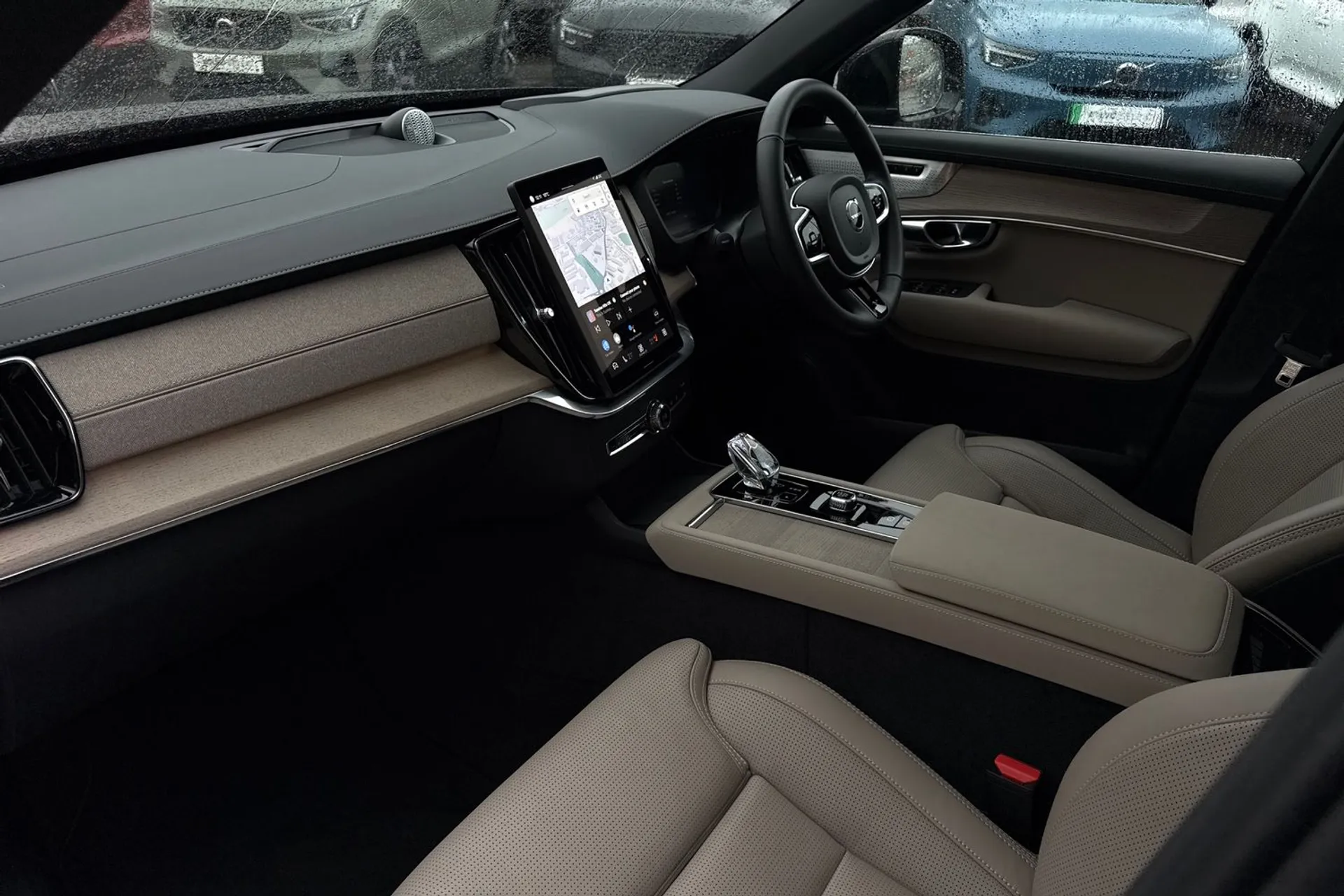 Volvo XC90 thumbnail image number 28