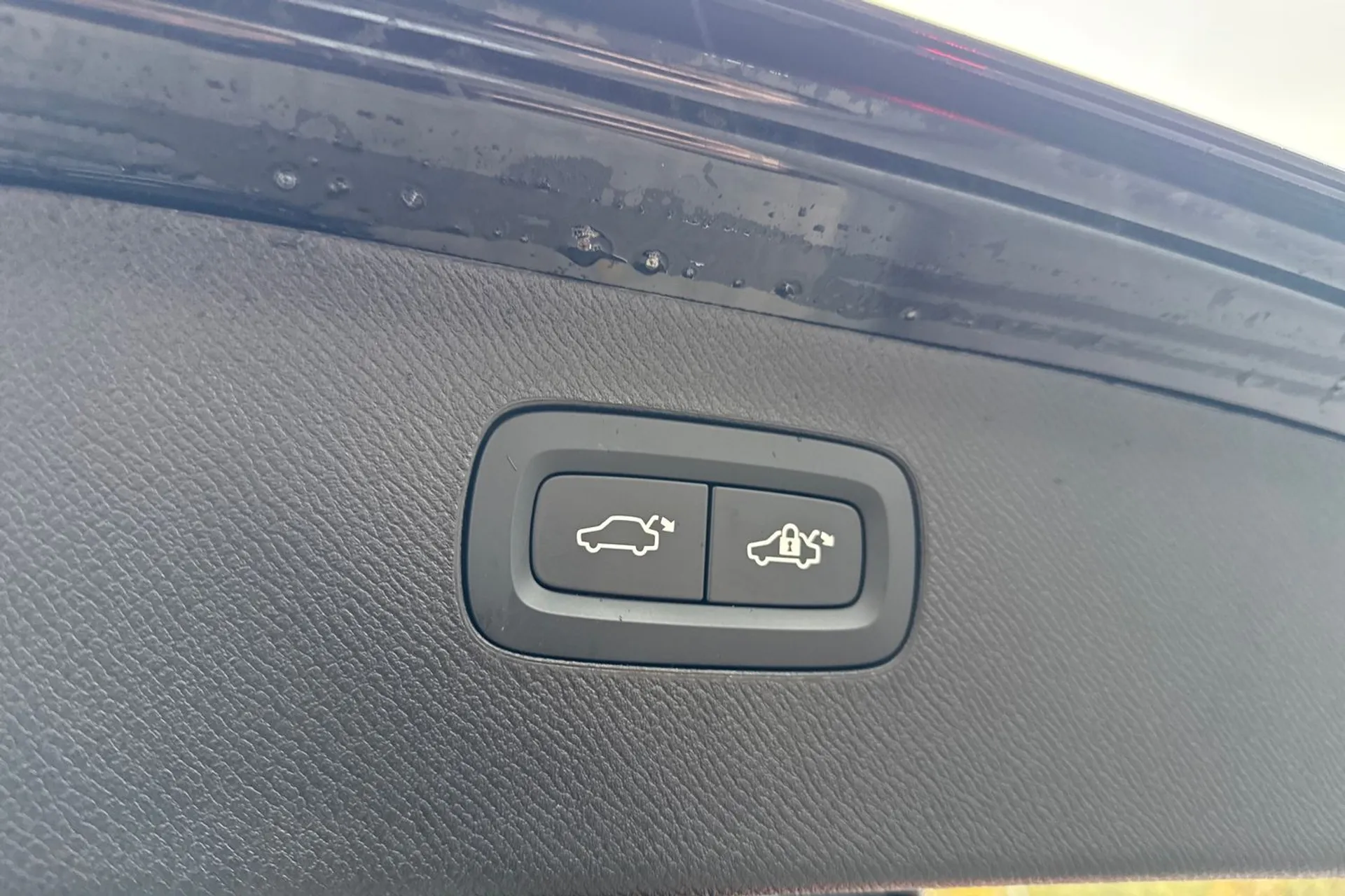 Volvo XC90 thumbnail image number 23