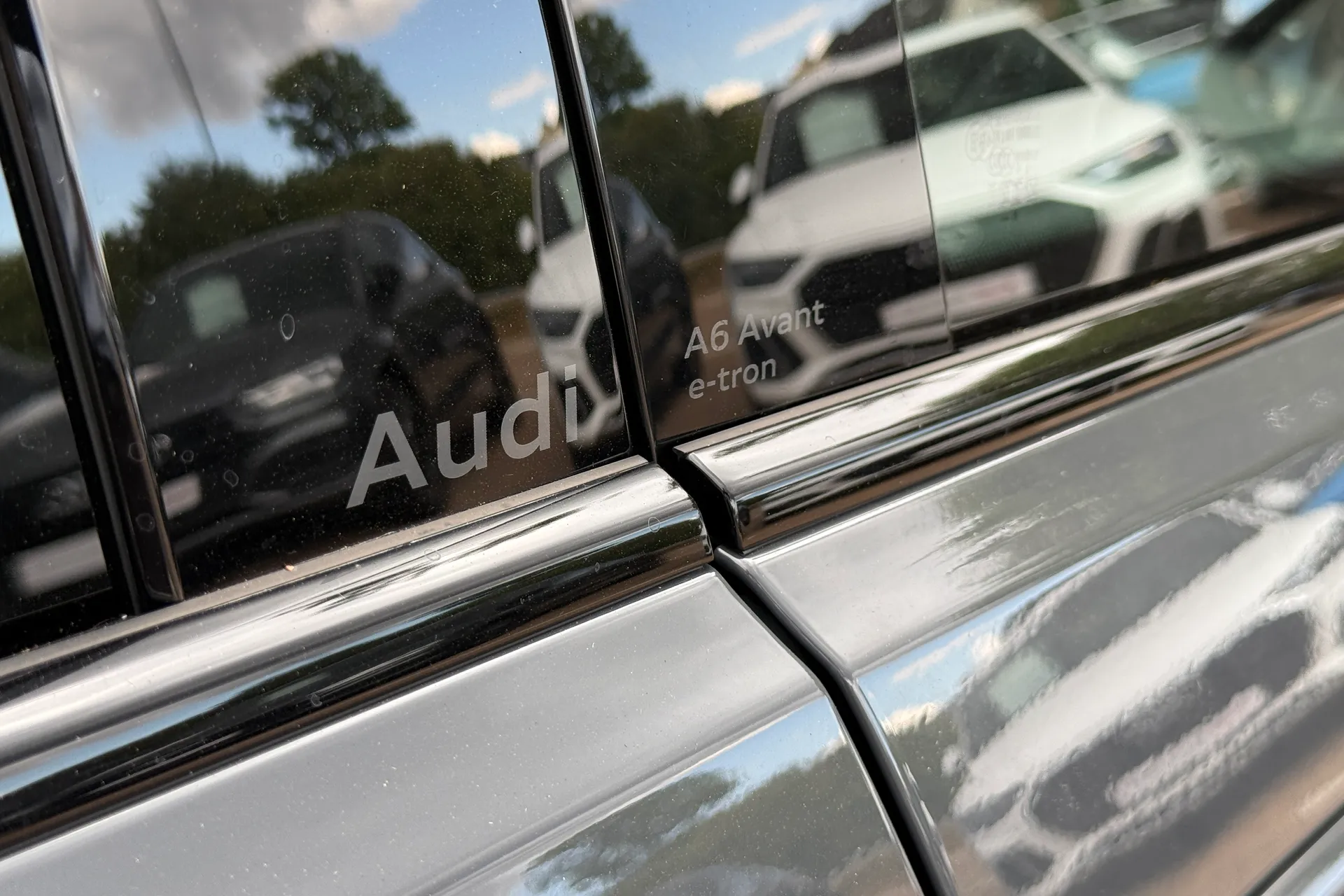 Audi A6 thumbnail image number 16