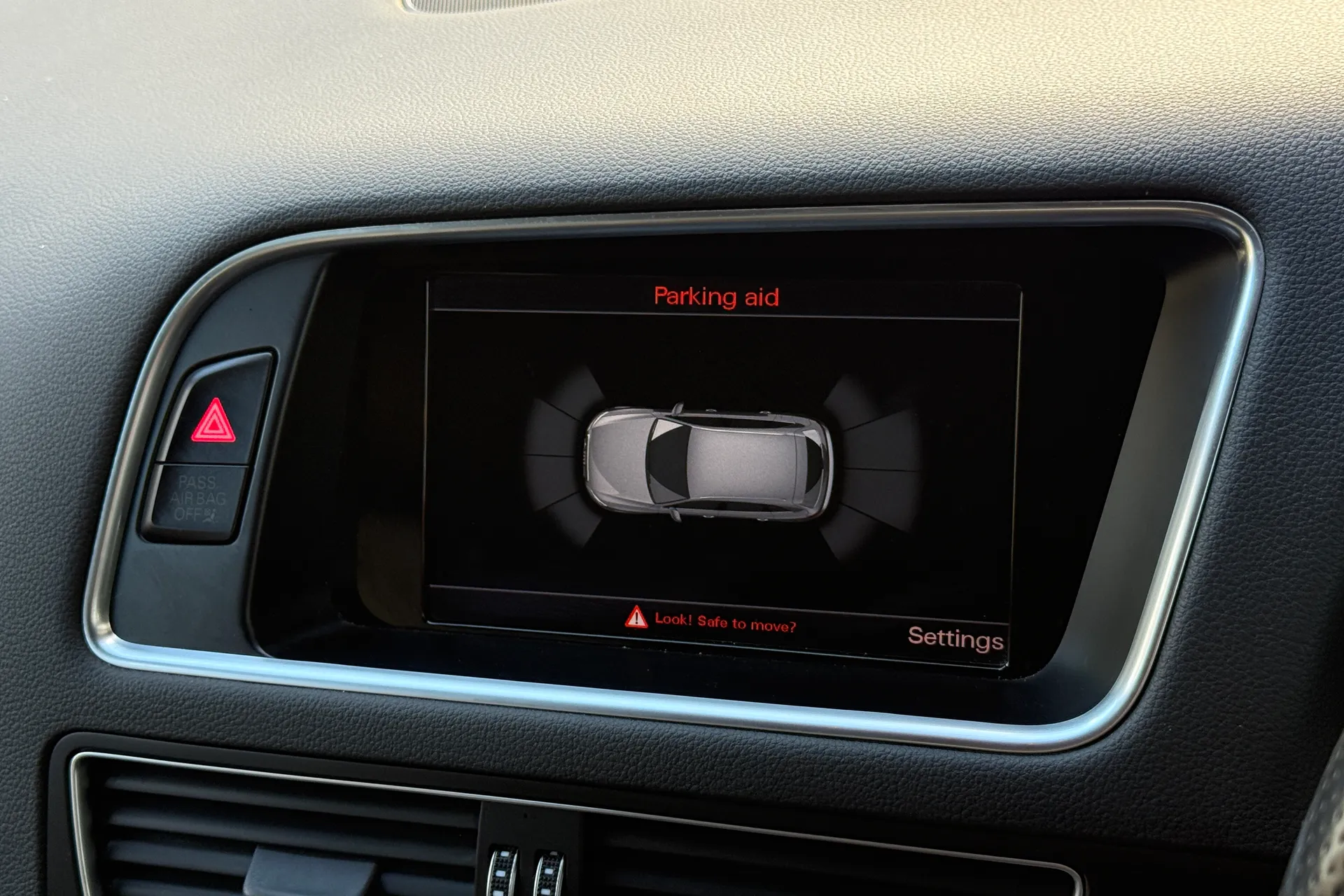 Audi Q5 thumbnail image number 5