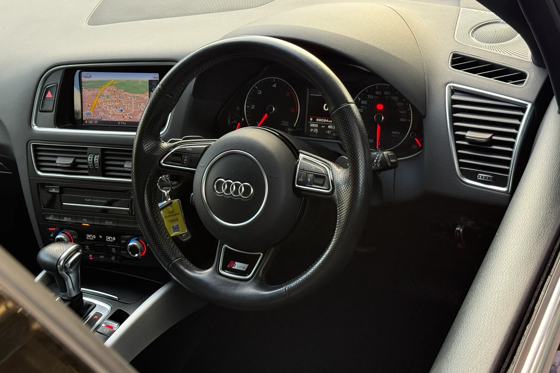 Audi Q5 thumbnail image number 34
