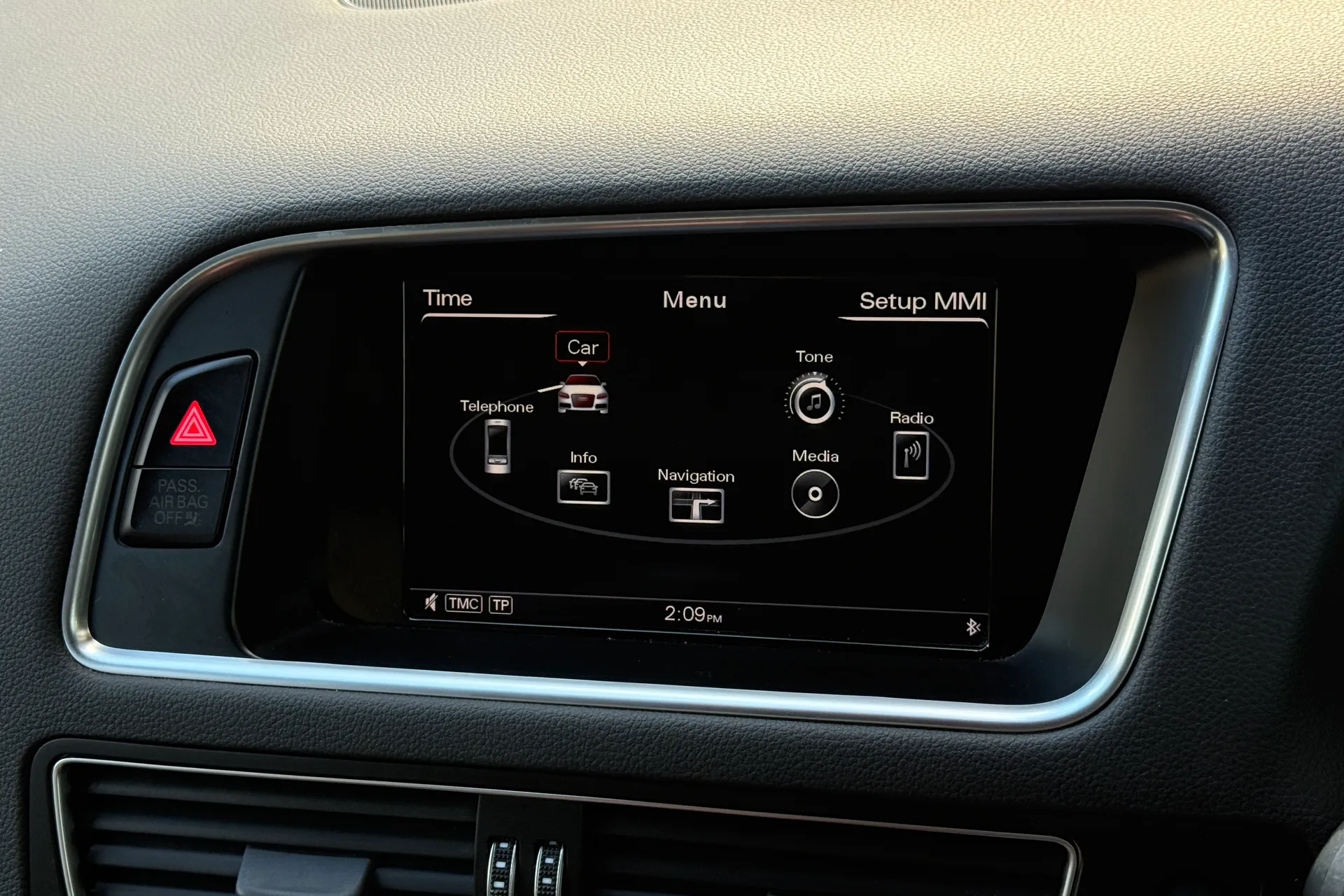 Audi Q5 thumbnail image number 18