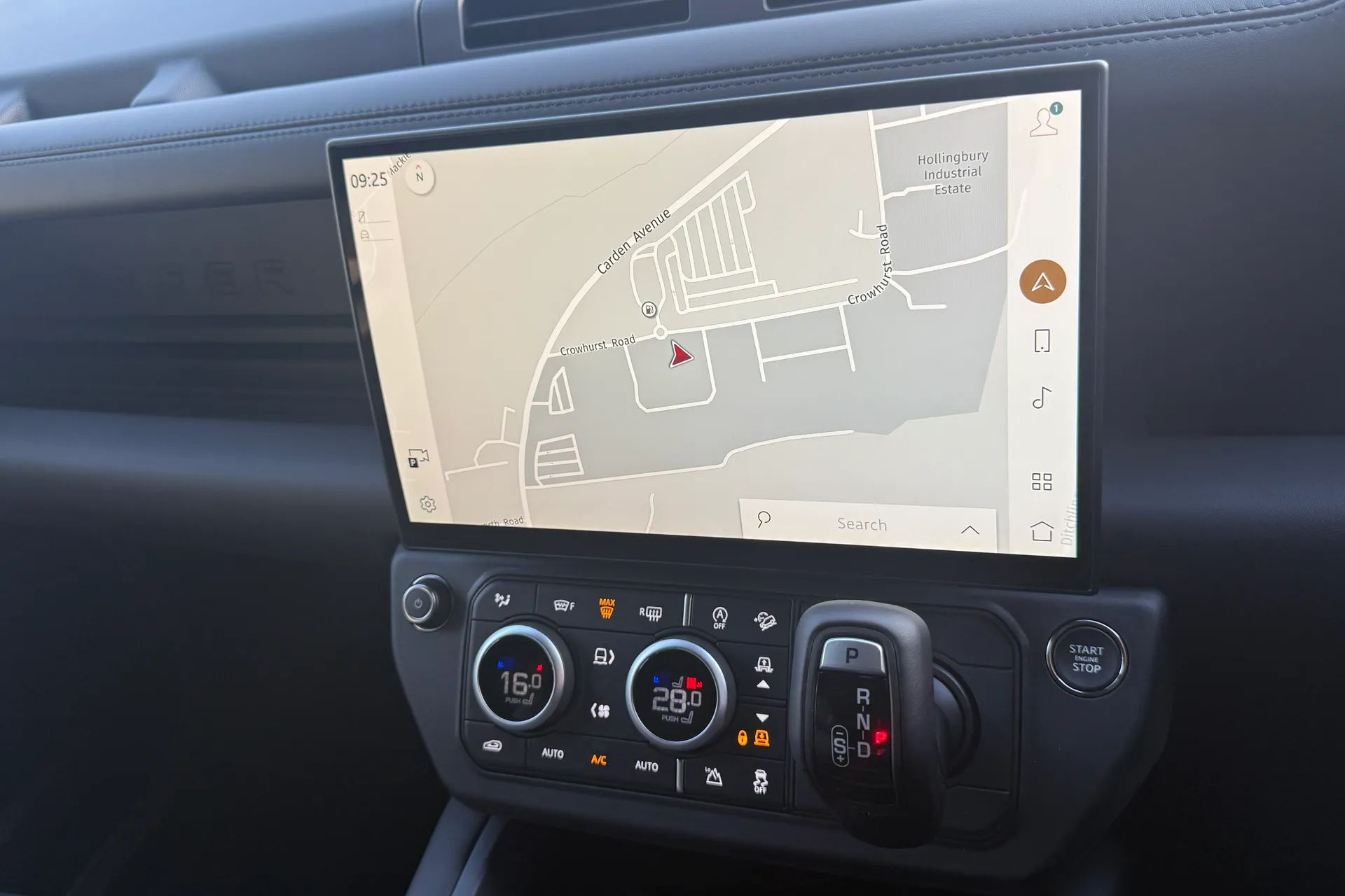 LAND ROVER Defender 90 thumbnail image number 29