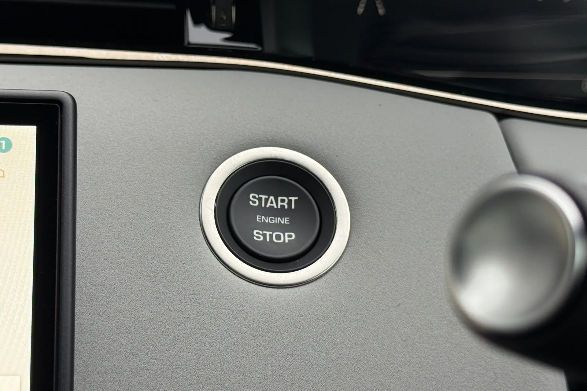 LAND ROVER RANGE ROVER EVOQUE thumbnail image number 52