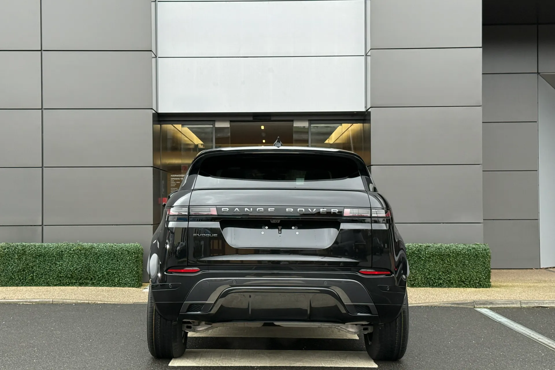 LAND ROVER RANGE ROVER EVOQUE thumbnail image number 13