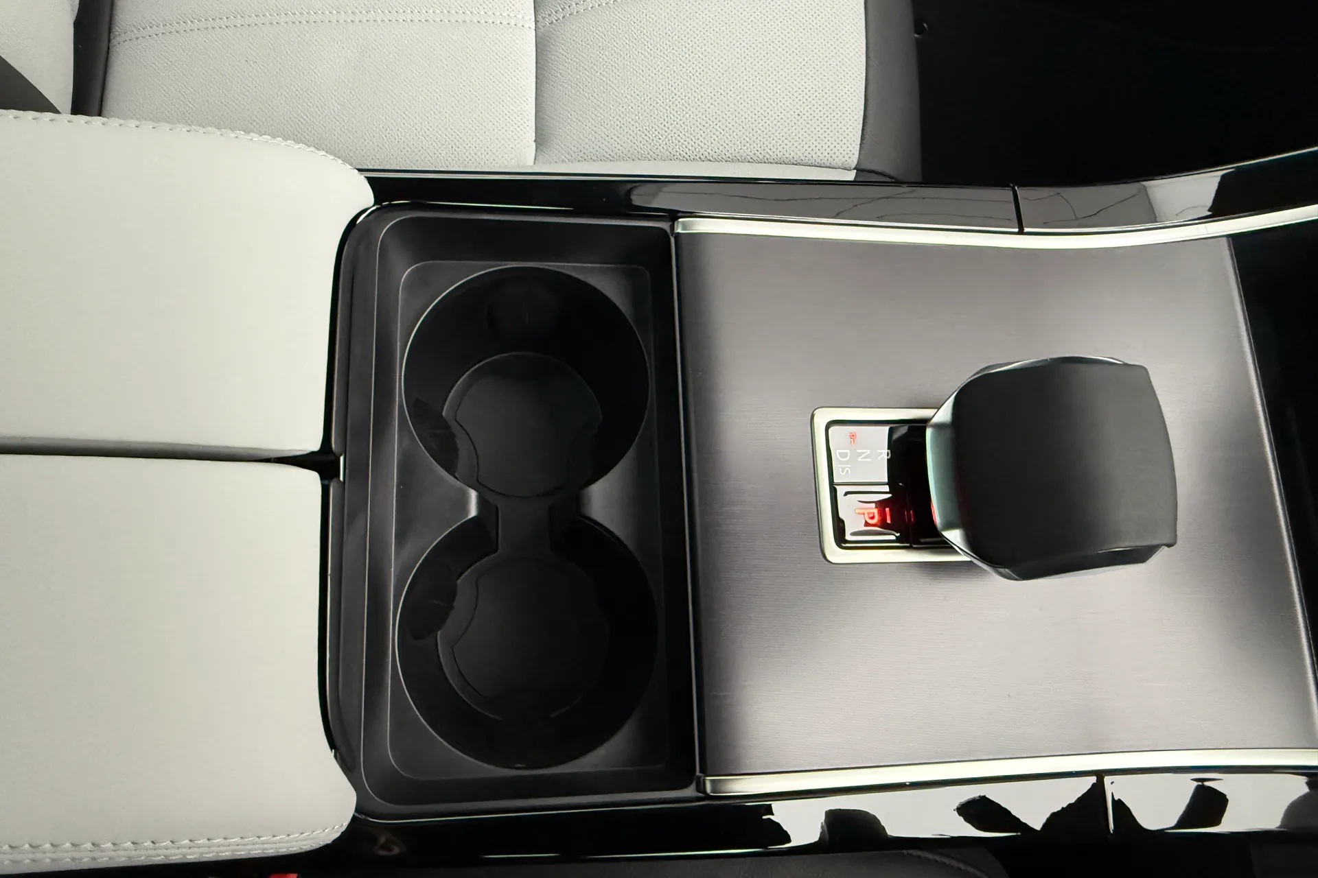 LAND ROVER RANGE ROVER EVOQUE thumbnail image number 50