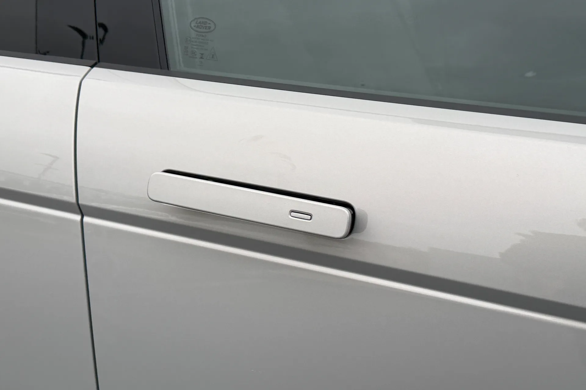 LAND ROVER RANGE ROVER EVOQUE thumbnail image number 25