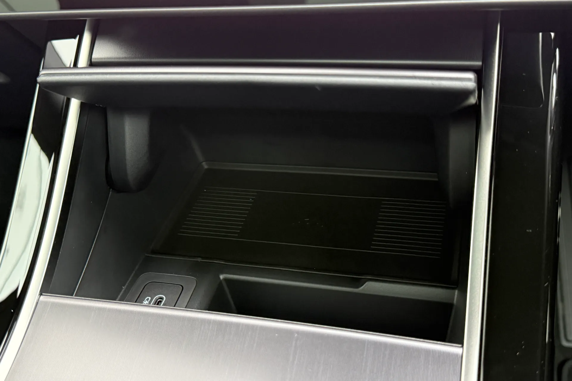 LAND ROVER RANGE ROVER EVOQUE thumbnail image number 52