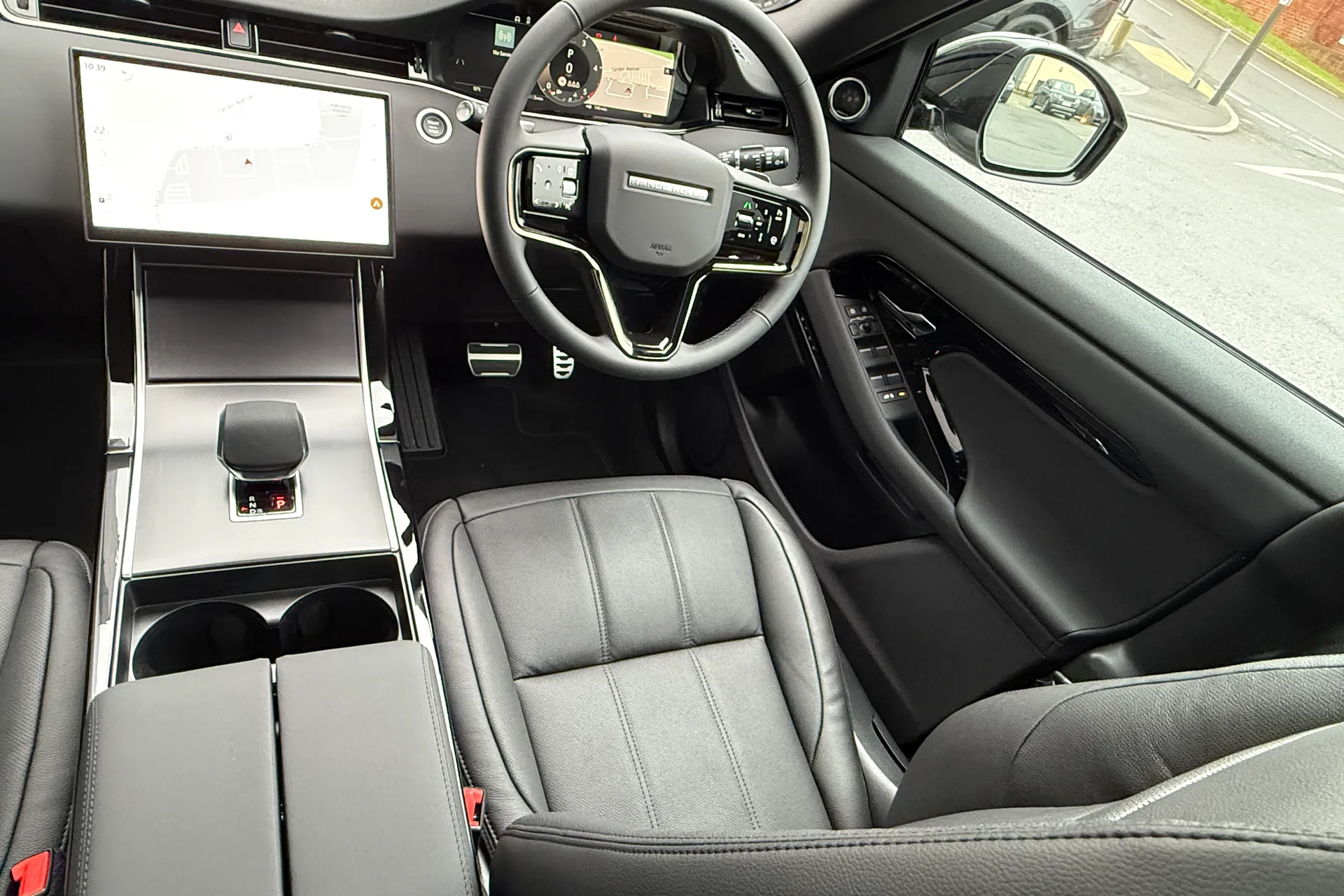 LAND ROVER RANGE ROVER EVOQUE thumbnail image number 42