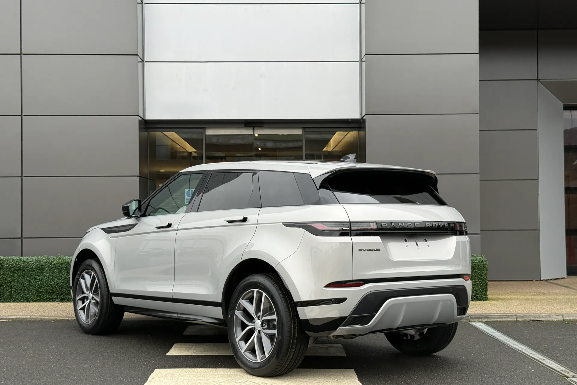 LAND ROVER RANGE ROVER EVOQUE thumbnail image number 15