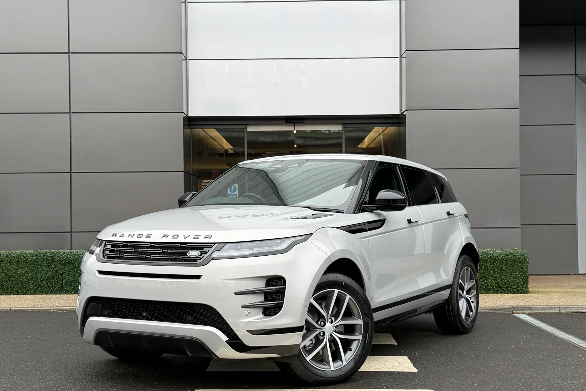 LAND ROVER RANGE ROVER EVOQUE thumbnail image number 7