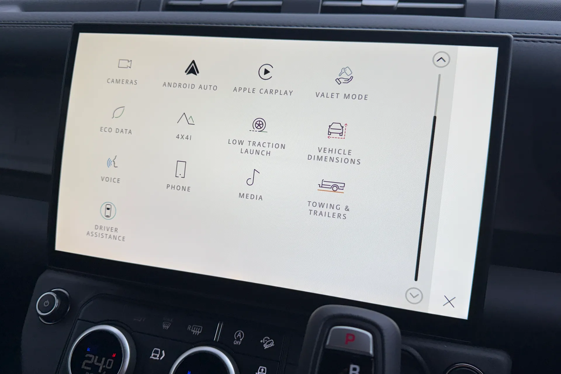 LAND ROVER Defender 110 thumbnail image number 41